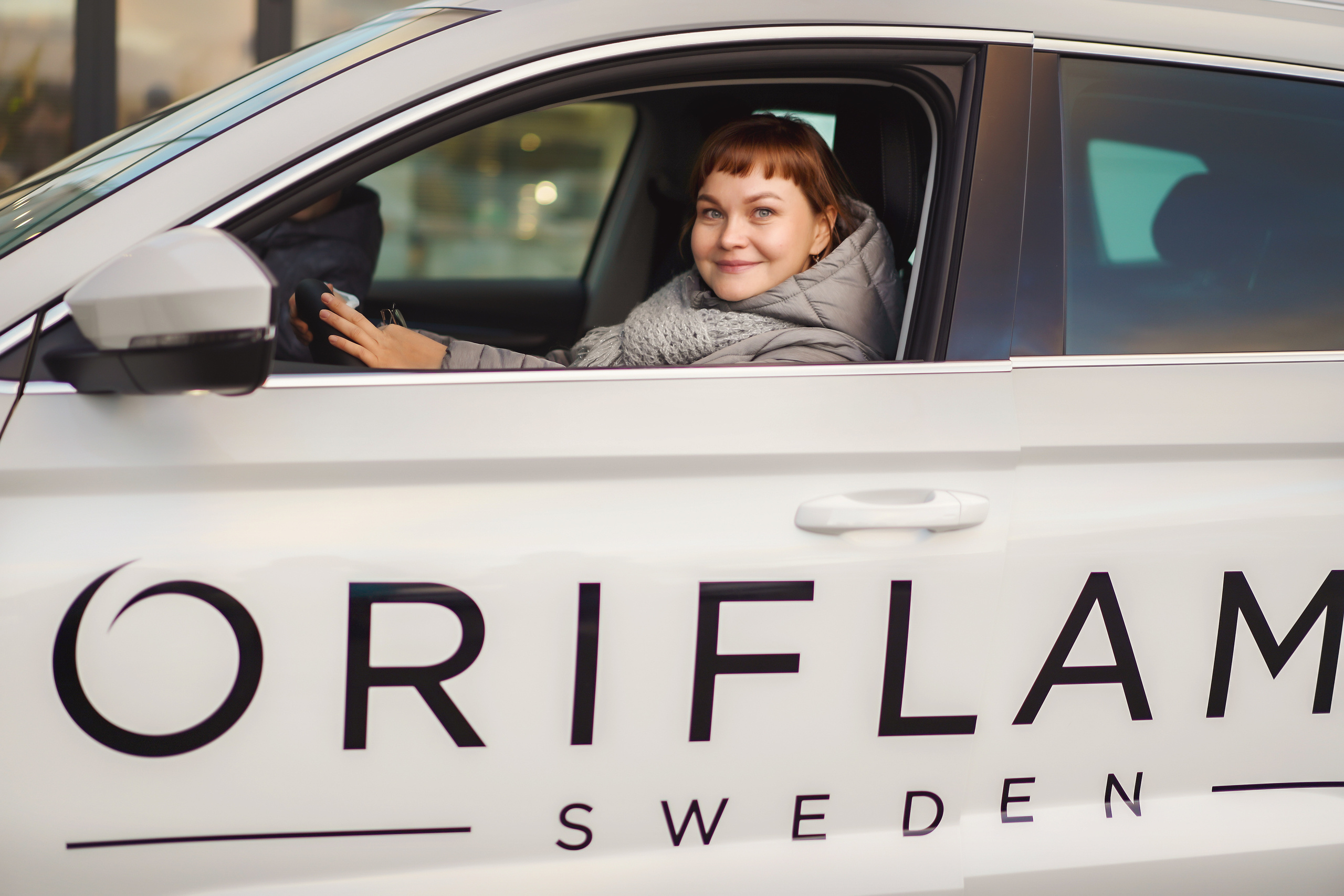 Вручение автомобиля Льву. Фотограф Нижний Тагил Екатеринбург Марина Малышева