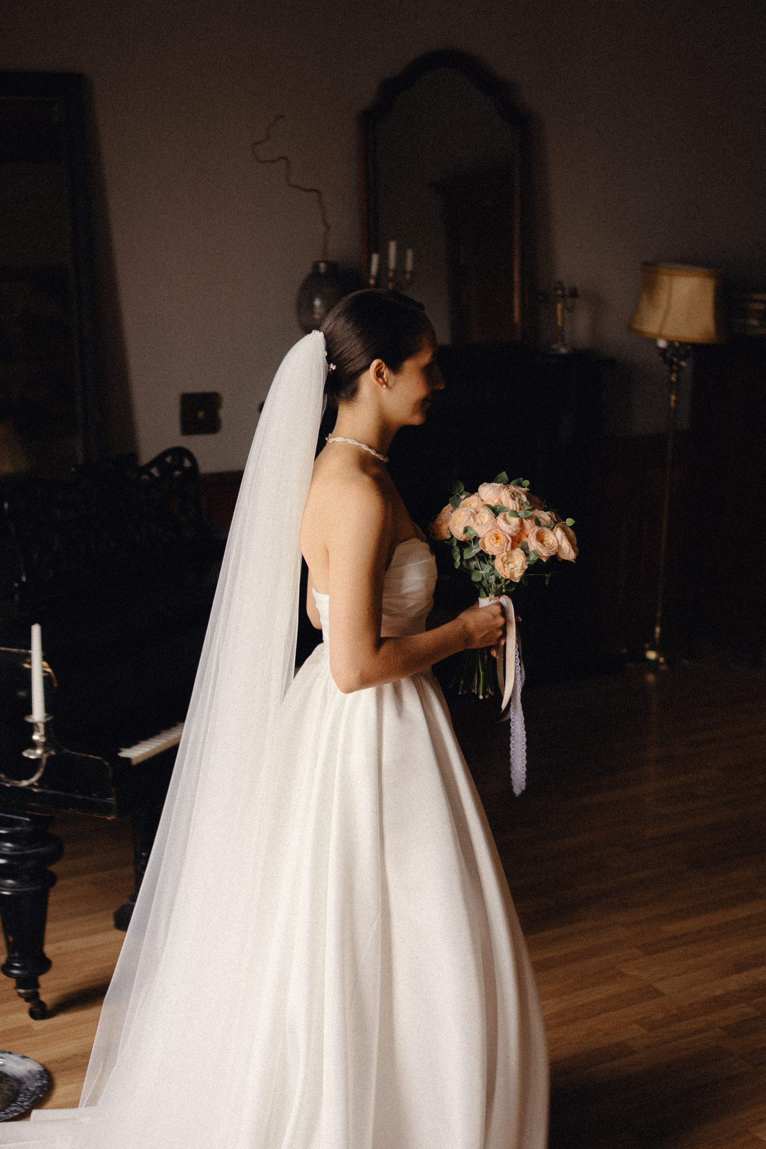 СВАДЕБНАЯ ПРОГУЛКА В САНТК-ПЕТЕРБУРГЕ (ИСАКИЕВСКИЙ СОБОР, ЗИМНЯЯ КАНАВКА, ЭРМИТАЖ И БОЛЬШАЯ МОРСКАЯ УЛИЦА). Профессиональный фотограф, Санкт-Петербург — Виктория Богомолова