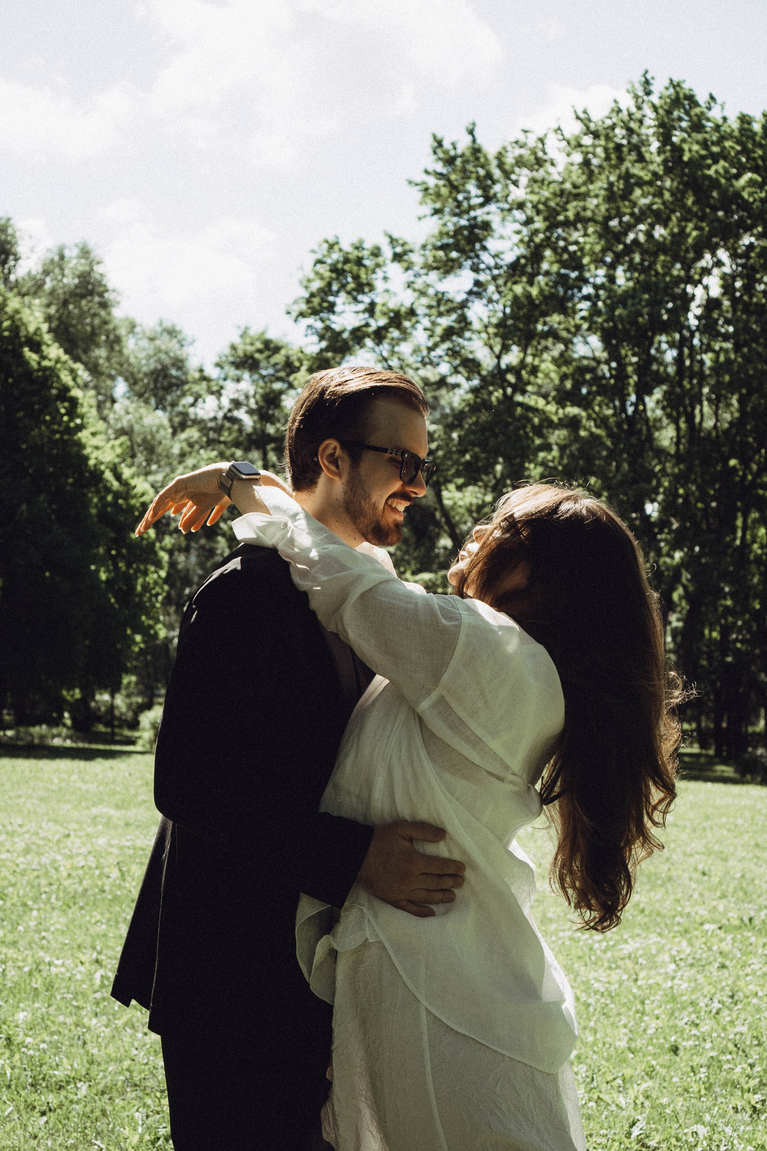 СВАДЕБНАЯ СЬЕМКА В ПАРКЕ ПОБЕДЫ И ПРОГУЛКА ПО МОСКОВСКОМУ ПРОСПЕКТУ. Профессиональный фотограф, Санкт-Петербург — Виктория Богомолова