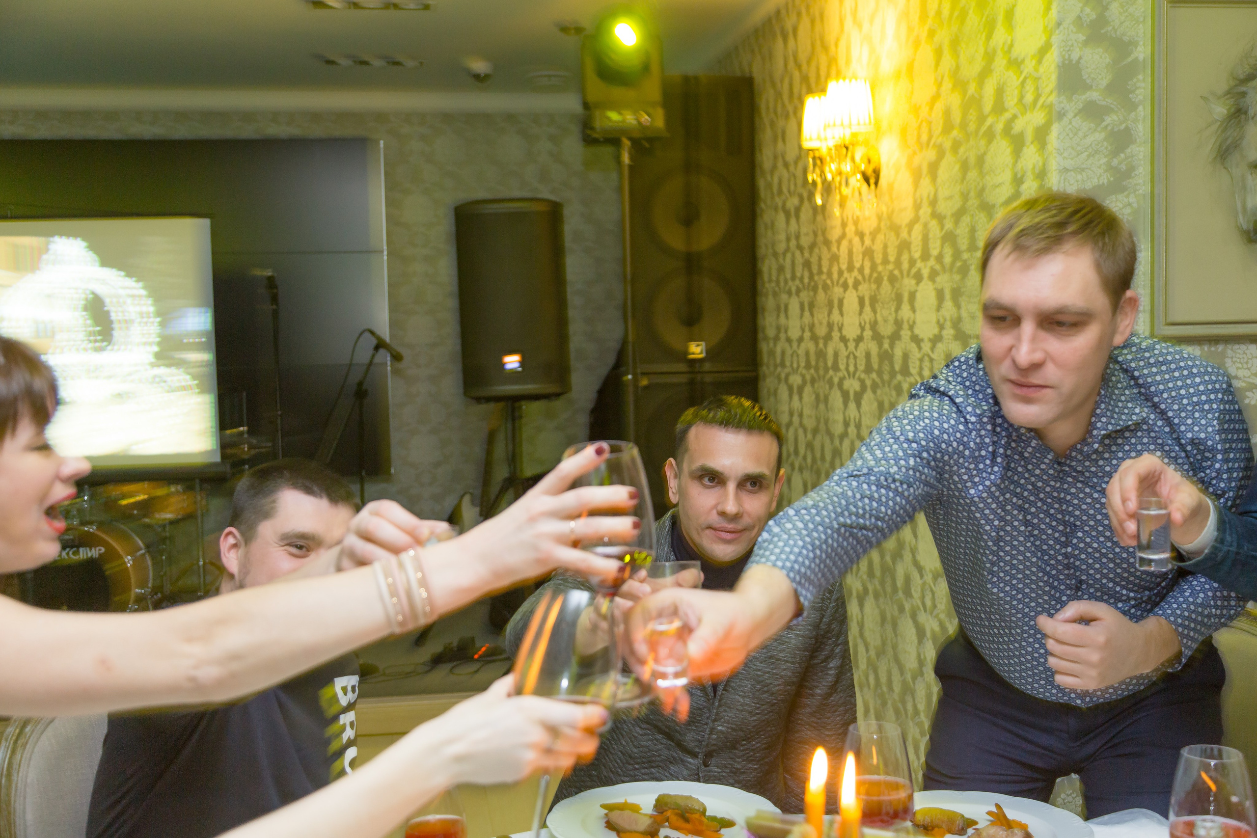 КОРПОРАТИВ НОВЫЙ ГОД. Главная