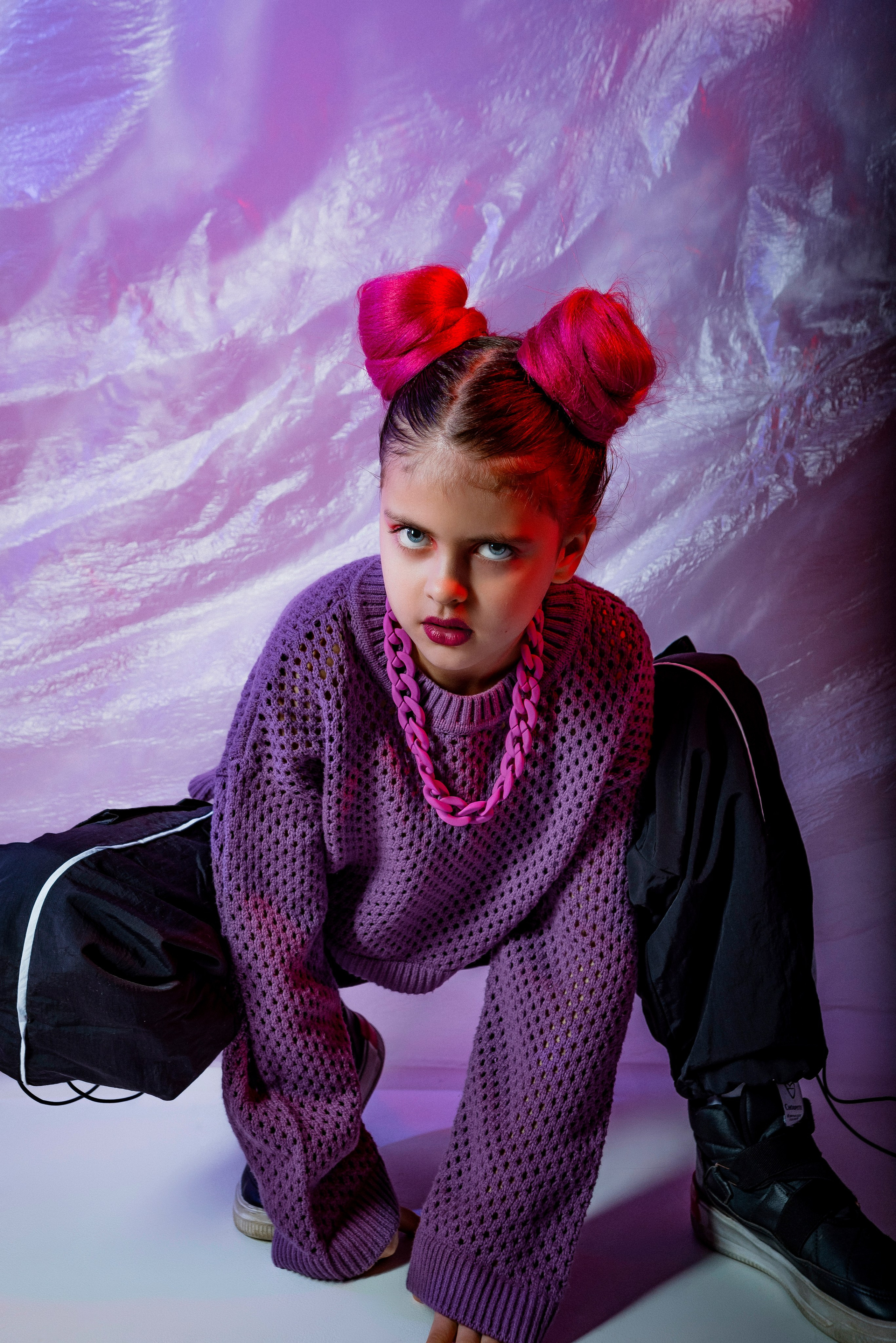 неоновая фотосессия в студии в сочи