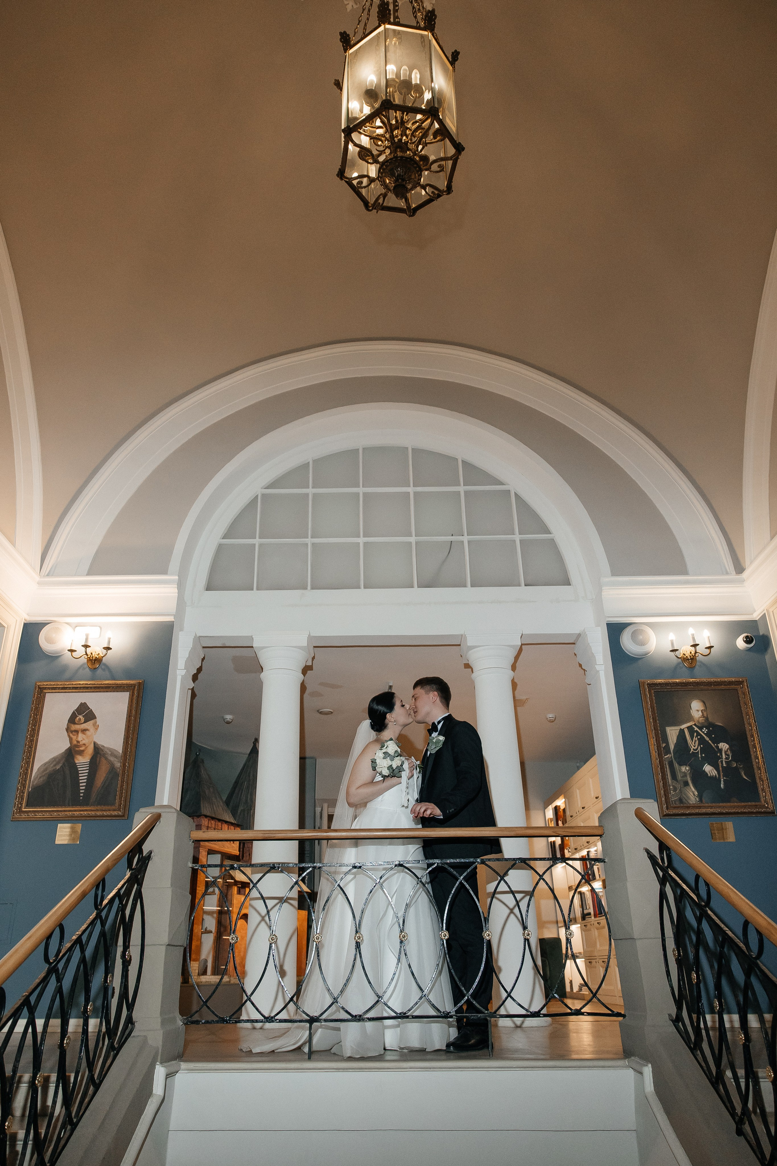 Свадебная фотосессия в Усадьбе Васильчиковых (музей военной формы)