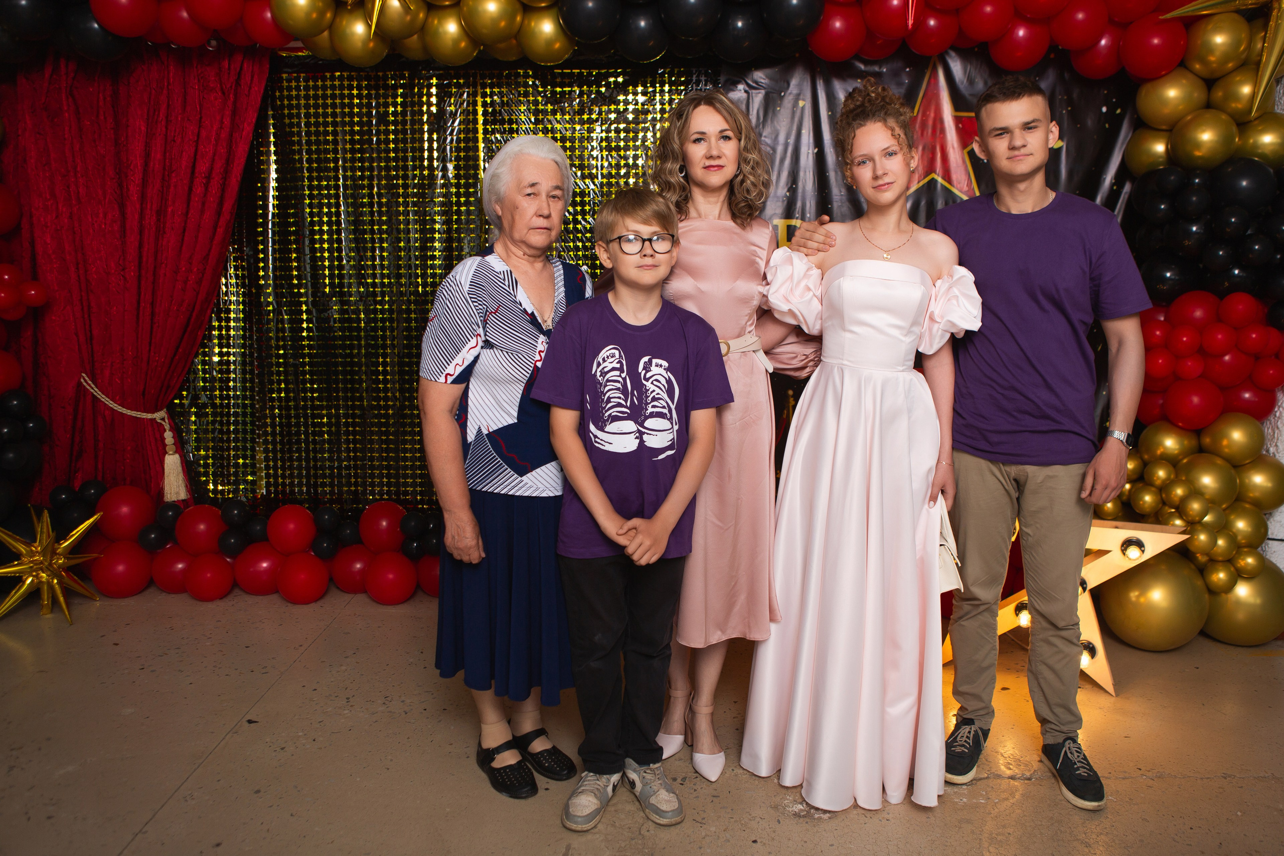 ФОТОСЕССИЯ С РОДИТЕЛЯМИ «ВЫПУСКНОЙ» 2024 г. 9 ШКОЛА г. МЦЕНСК. ТВОЙ АЛЬБОМ / ТВОИ ПРАВИЛА