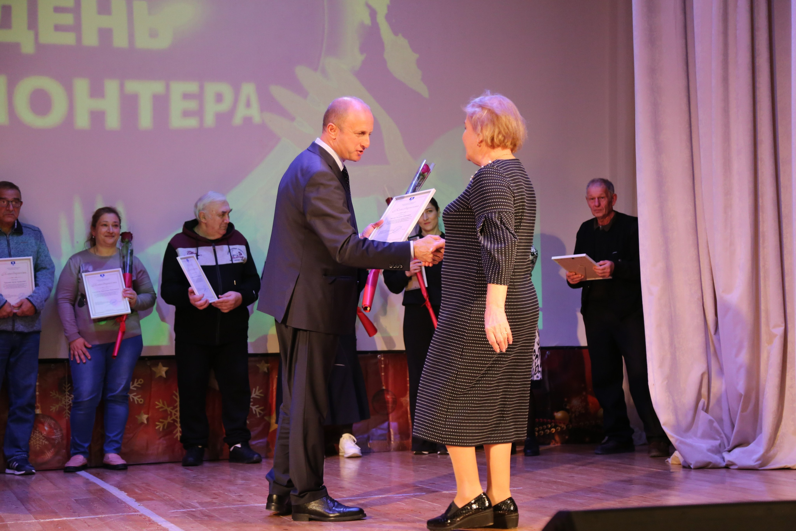 День Волонтёра. Жизнь курорта Кабардинка в фотографиях