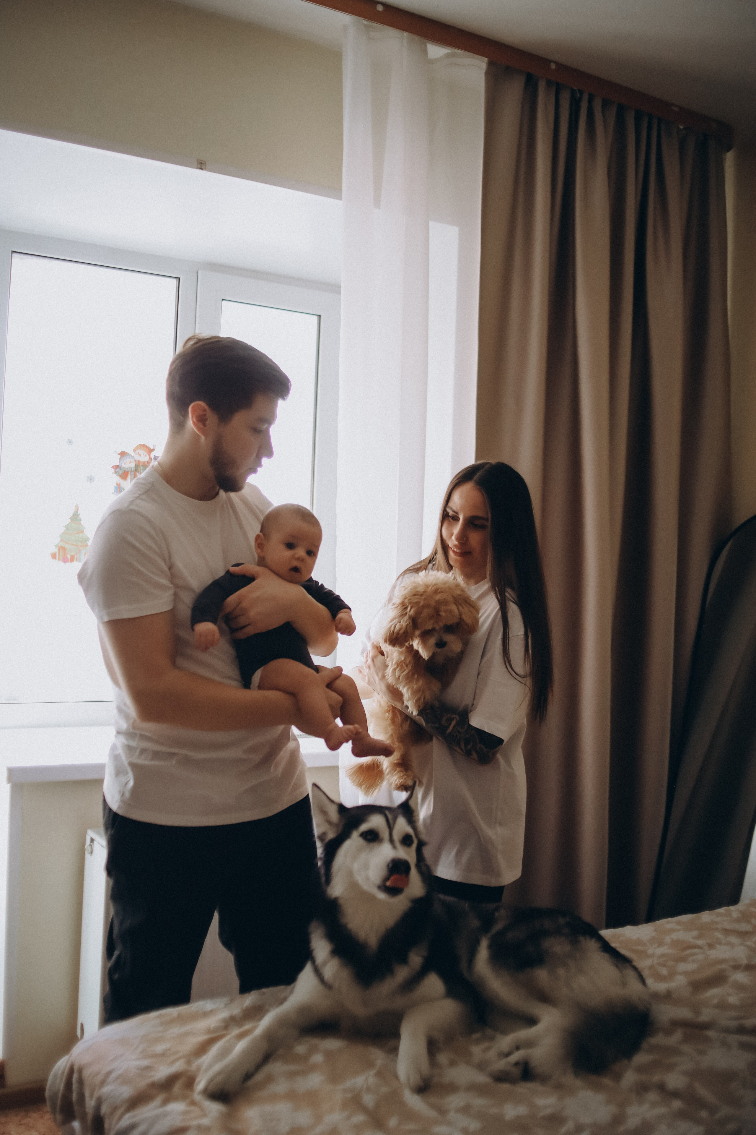 Мама, папа, я и 2 хвоста. Фотограф Новый Уренгой I Ньюборн I Фотограф материнства I ЯНАО