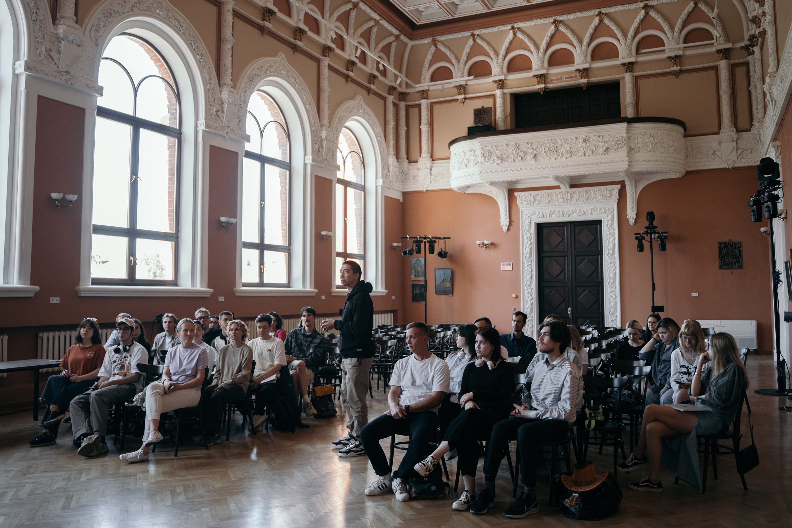 Лекция лаборатории ДОК. Репортажный фотограф в Казани Виктория Трунова
