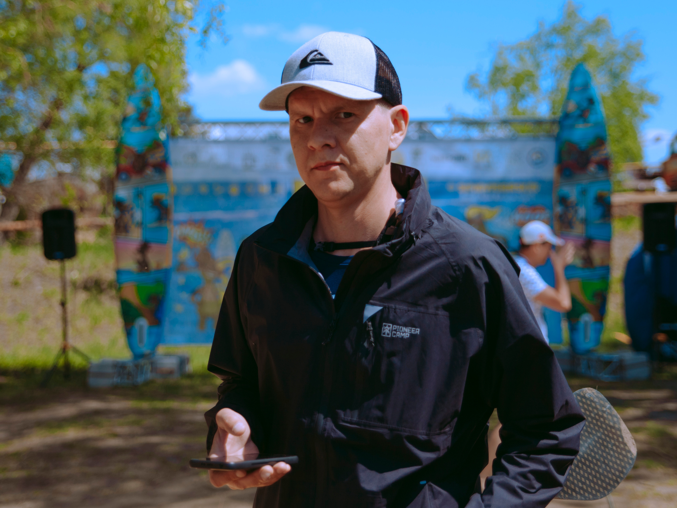 Соревнования и фестиваль по sup-серфингу в Новосибирске.