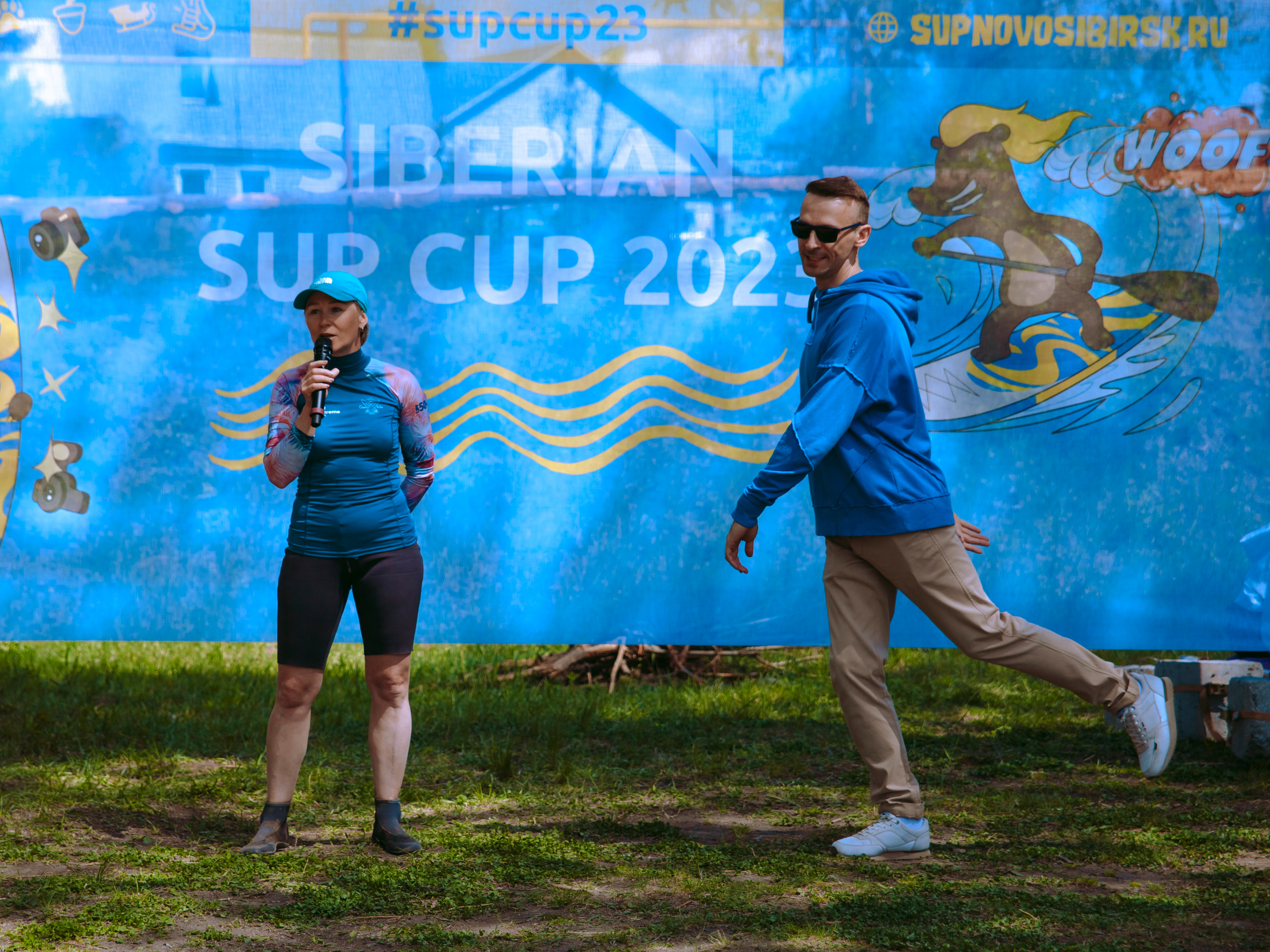 Соревнования и фестиваль по sup-серфингу в Новосибирске.