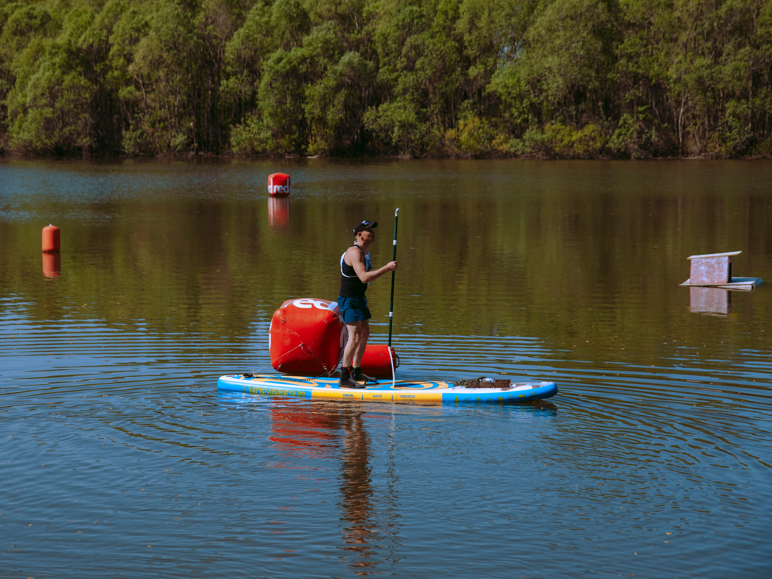 Соревнования и фестиваль по сап-серфингу.