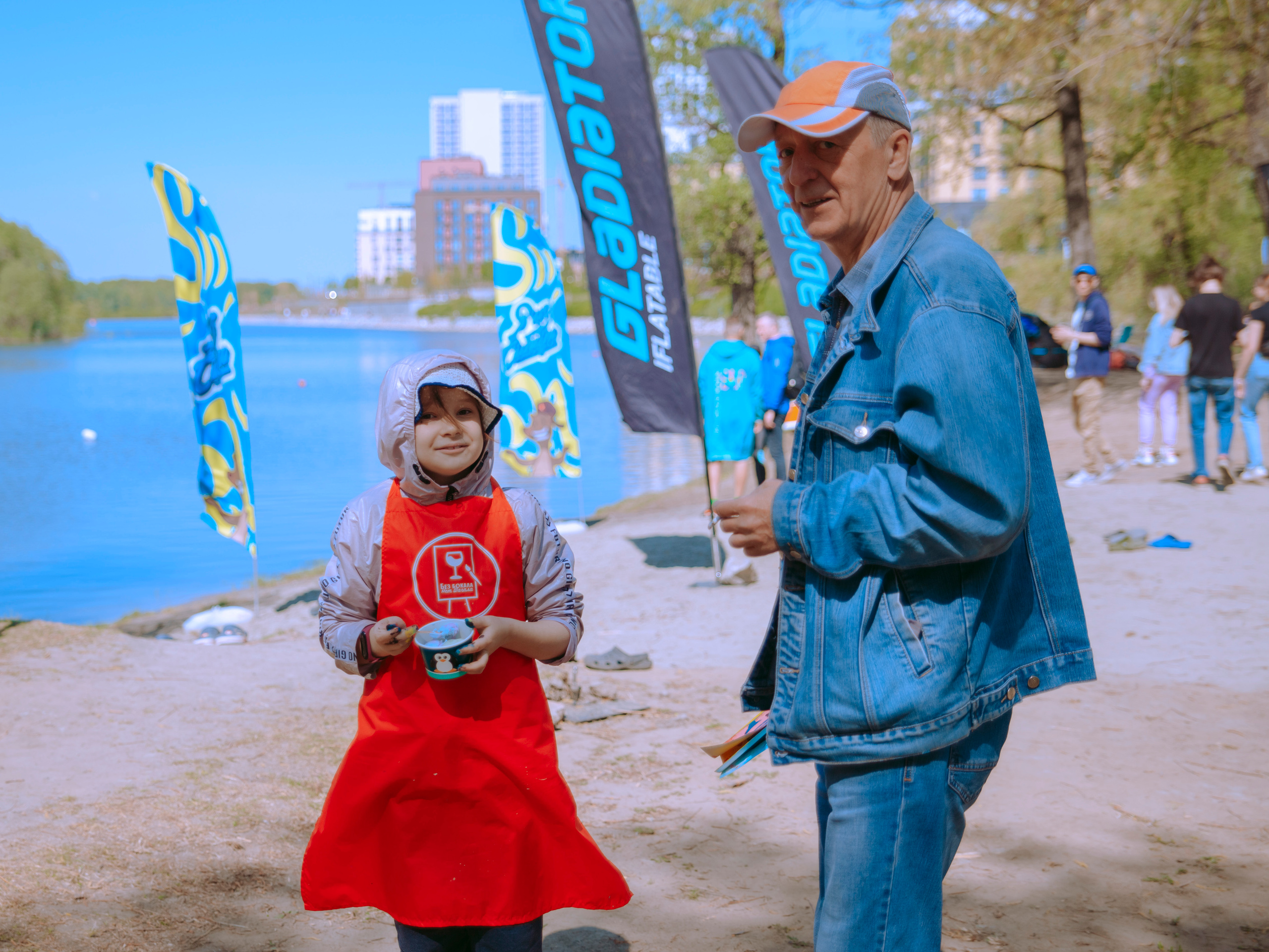 Соревнования и фестиваль по сап-серфингу.