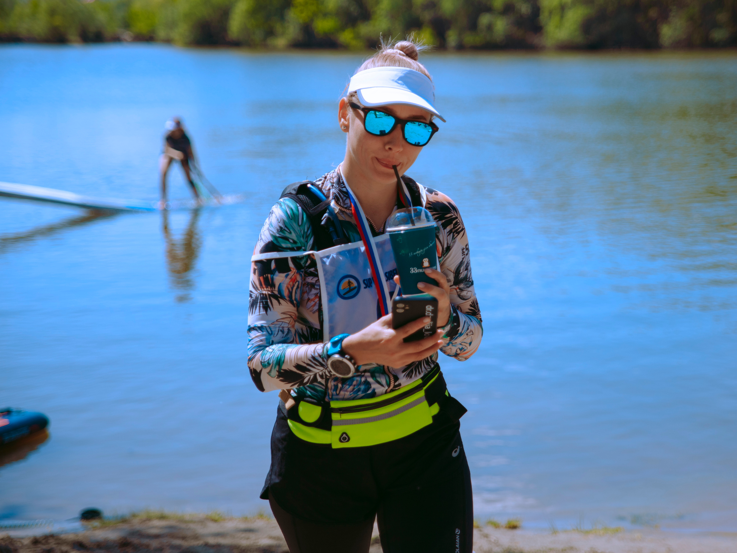 Соревнования и фестиваль по sup-серфингу в Новосибирске.