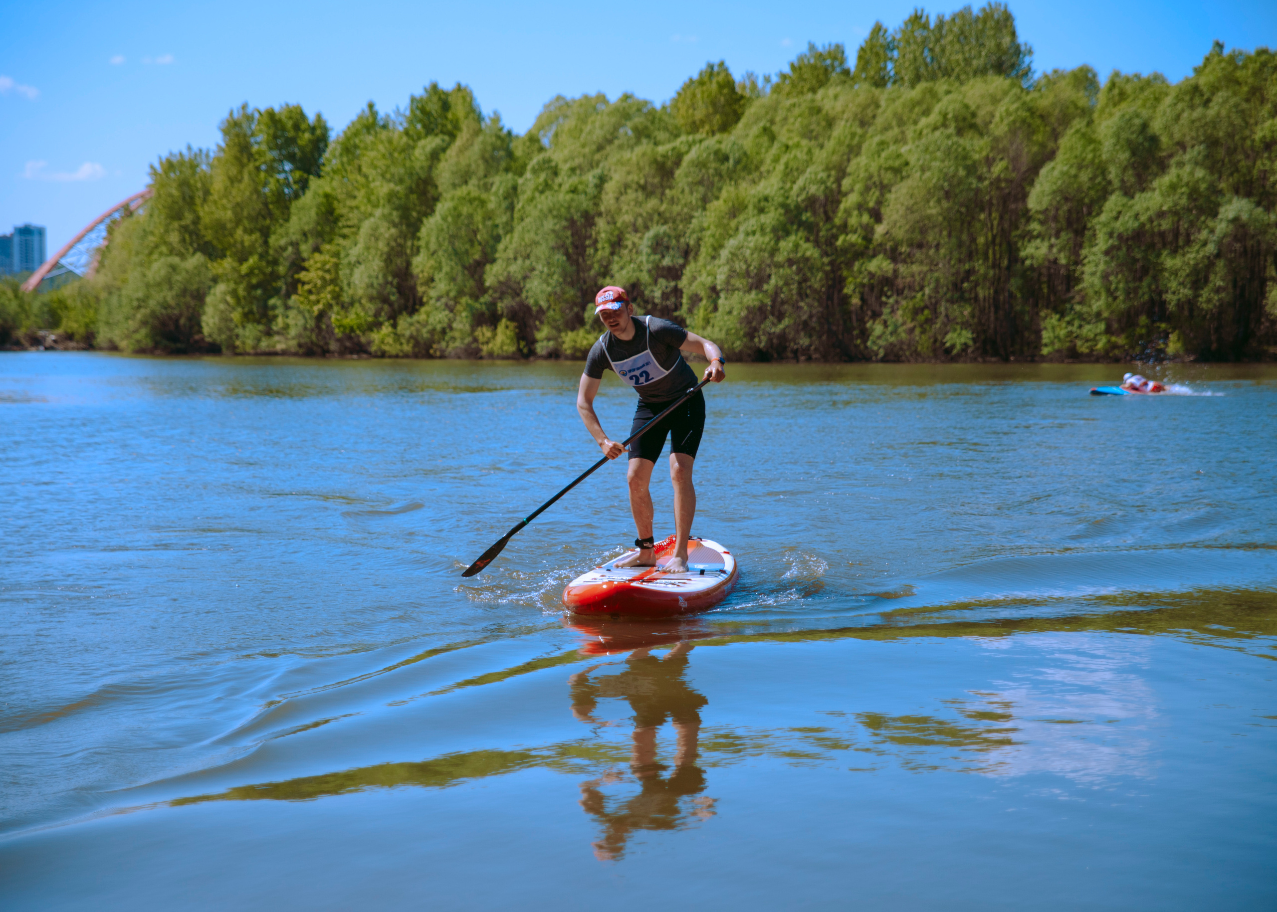 Соревнования и фестиваль по сап-серфингу.