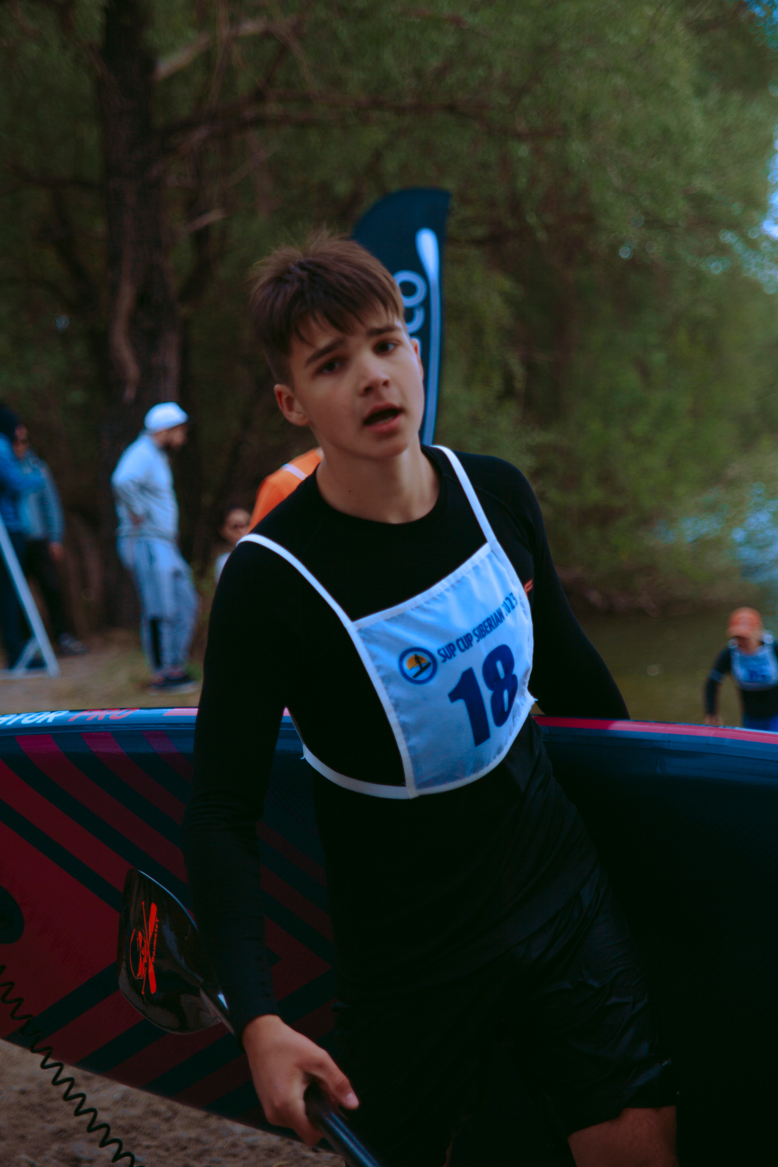 Соревнования по сап-серфингу в Новосибирске.