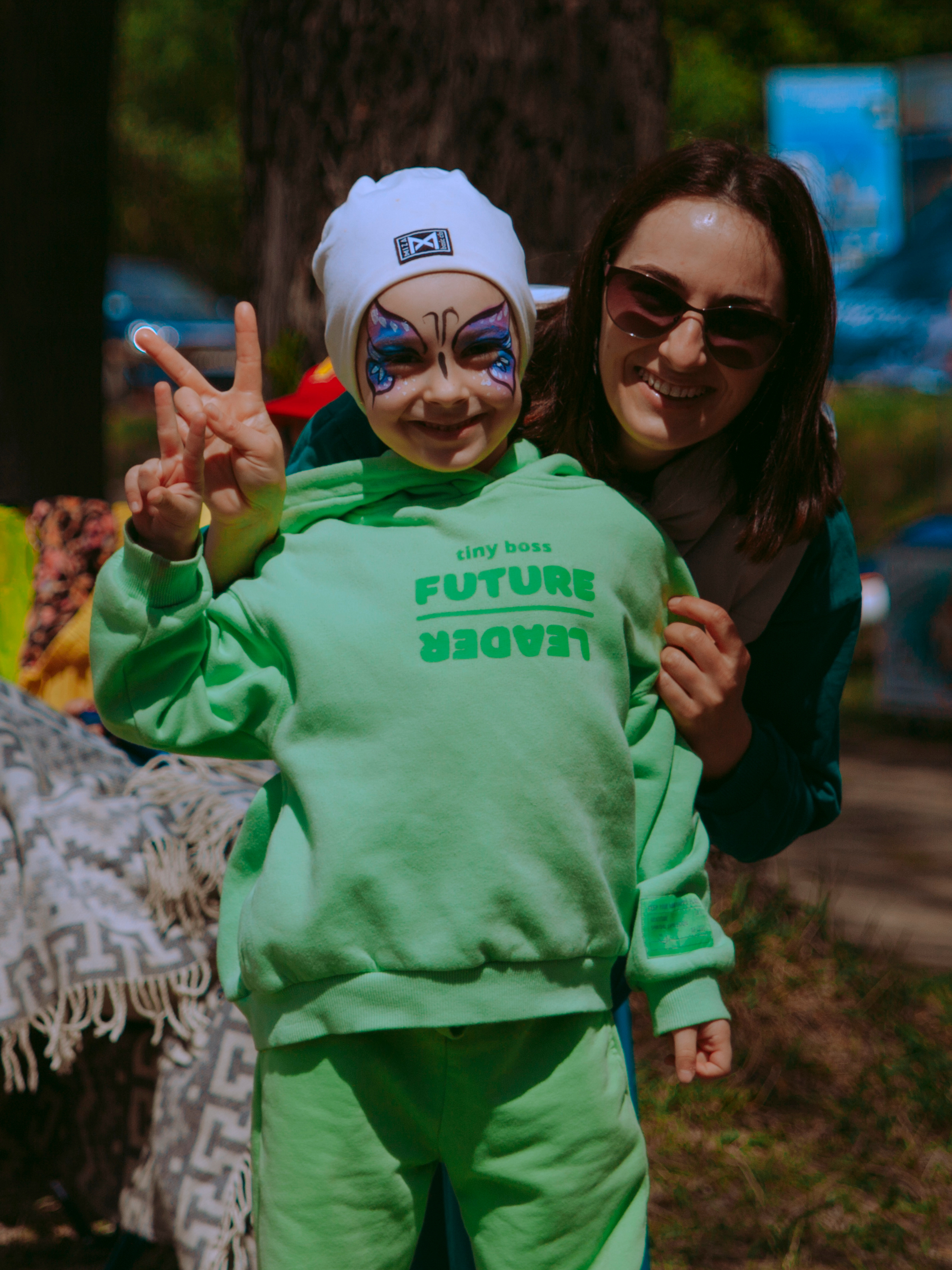 Соревнования и фестиваль по sup-серфингу в Новосибирске.