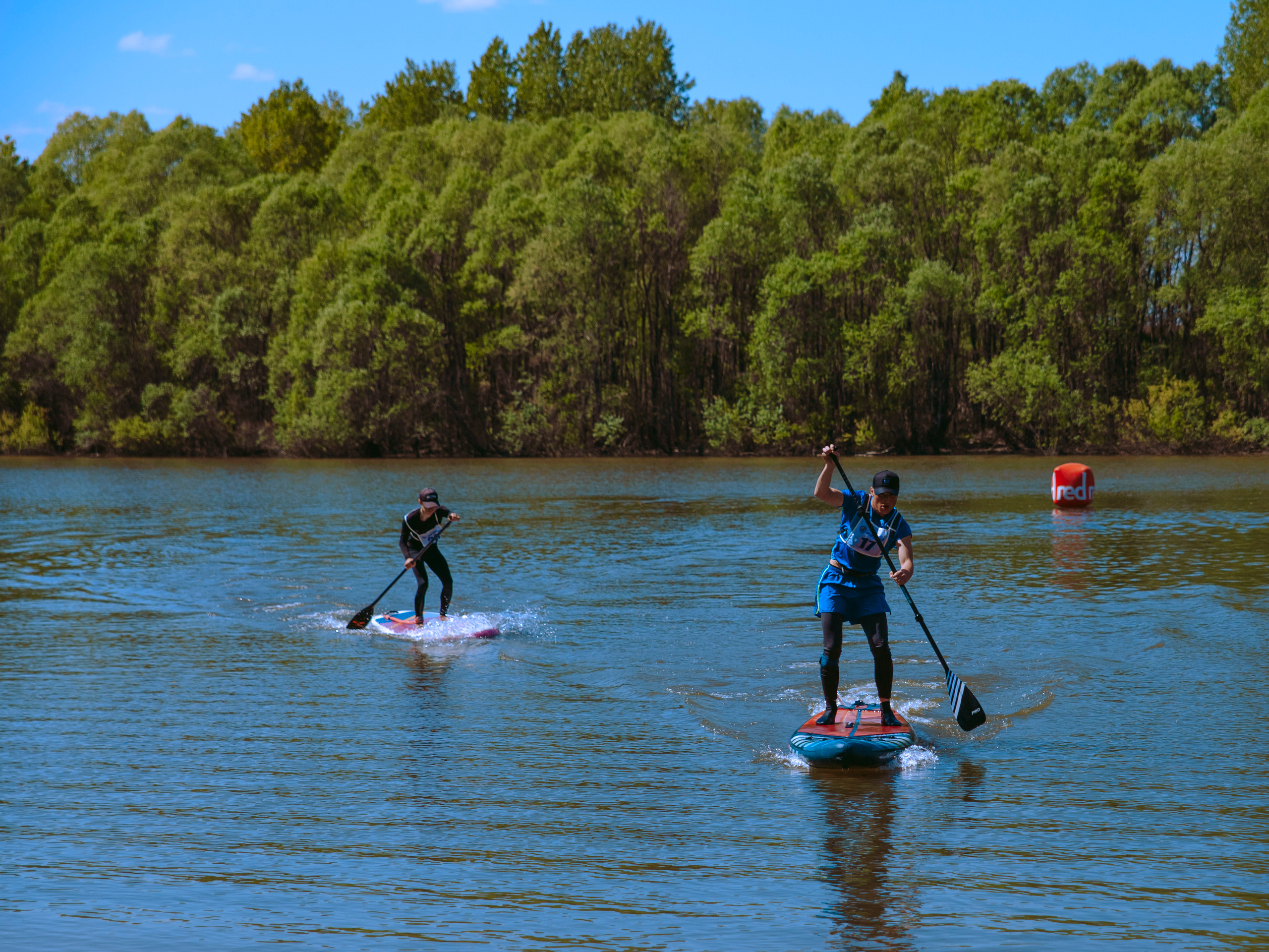 Соревнования и фестиваль по сап-серфингу.