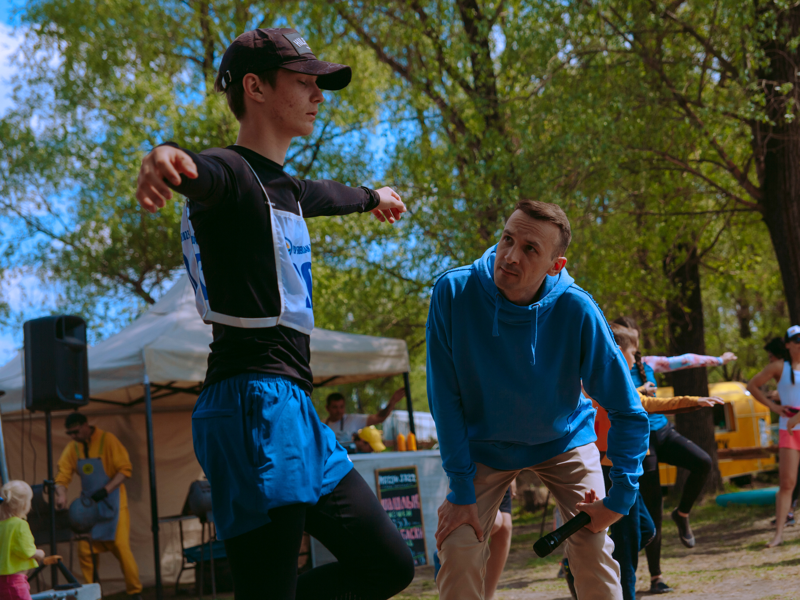 Соревнования и фестиваль по sup-серфингу в Новосибирске.