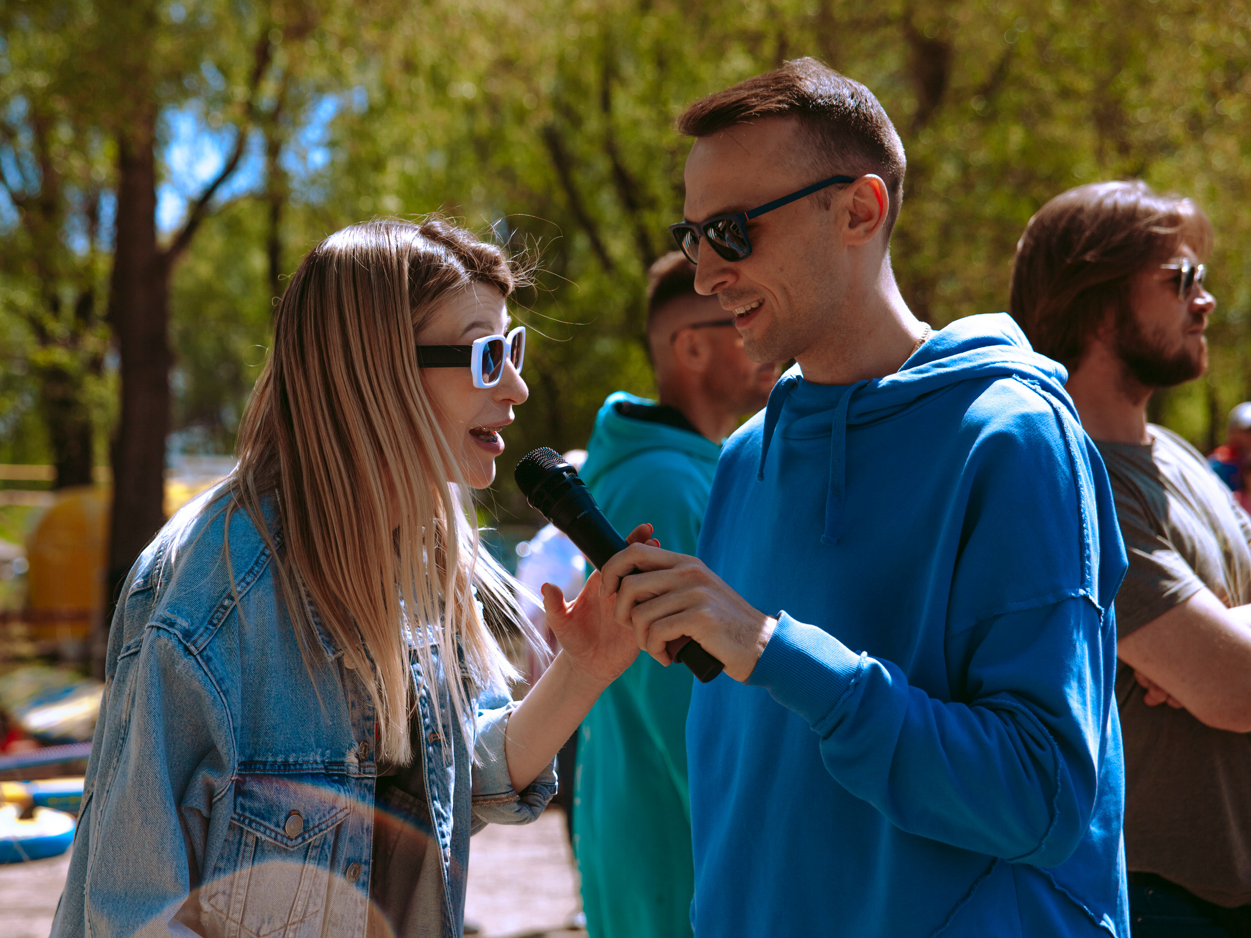 Соревнования и фестиваль по sup-серфингу в Новосибирске.