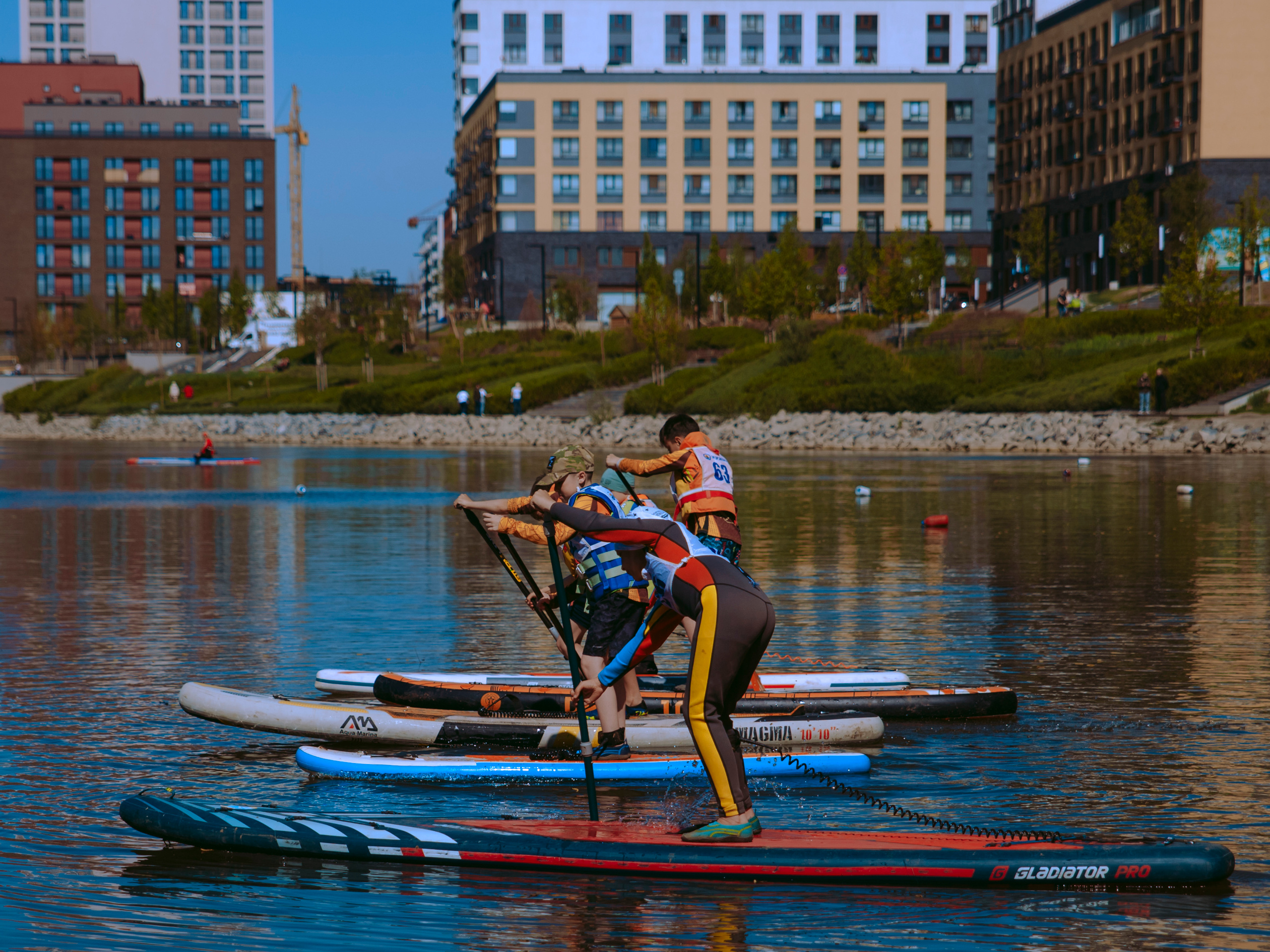 Соревнования и фестиваль по сап-серфингу.