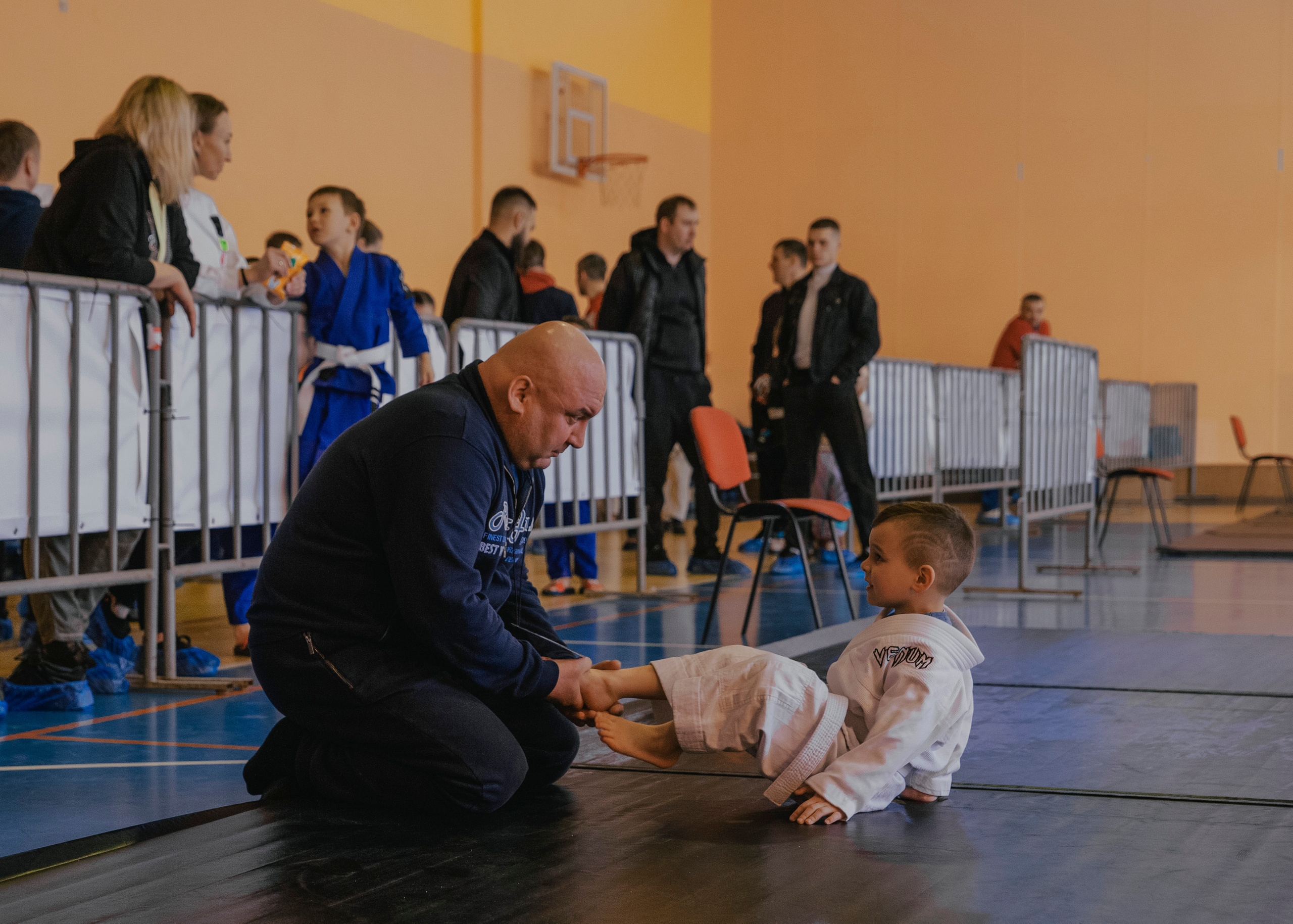 Детский тренер.