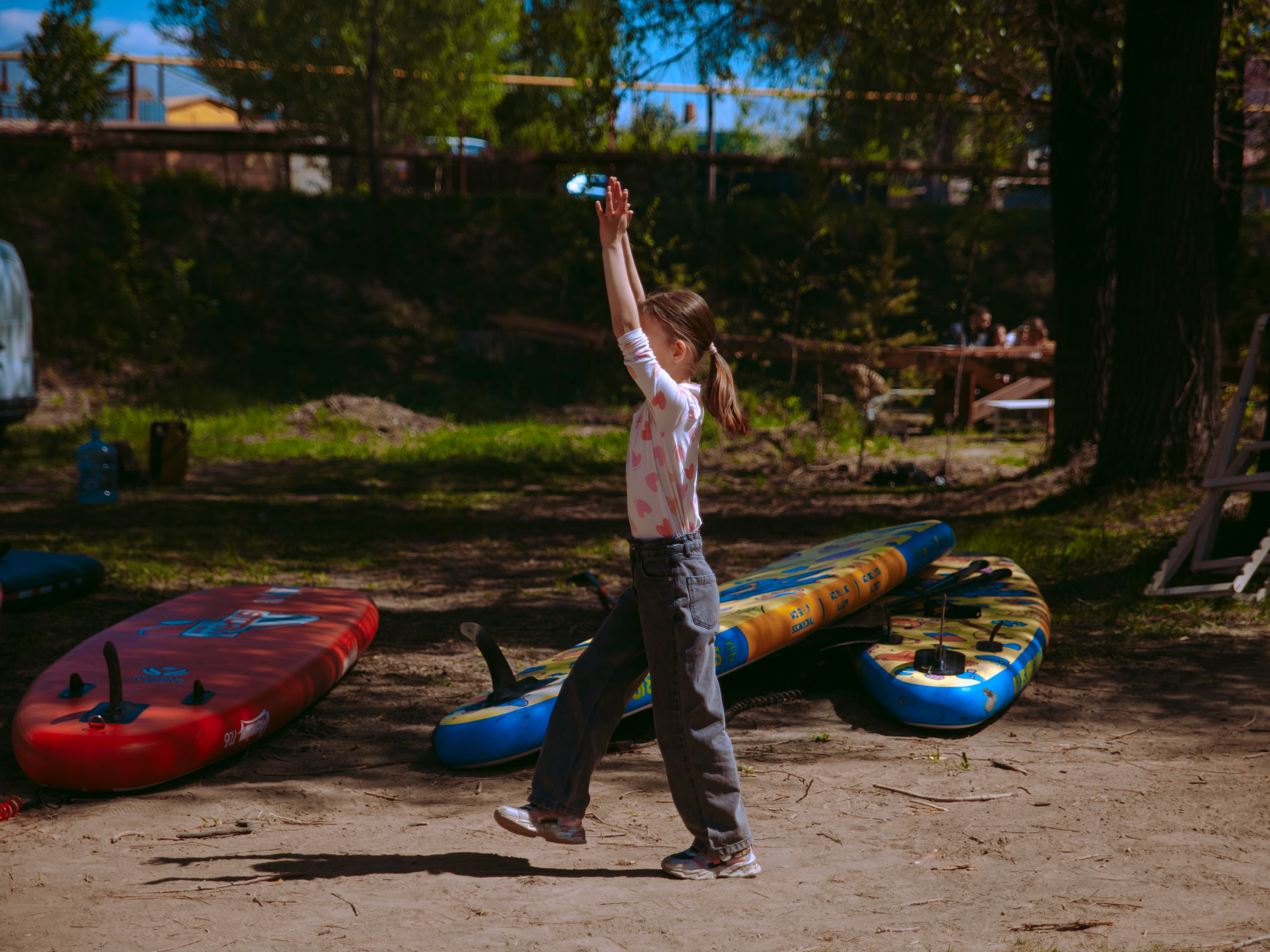 Соревнования и фестиваль по sup-серфингу в Новосибирске.