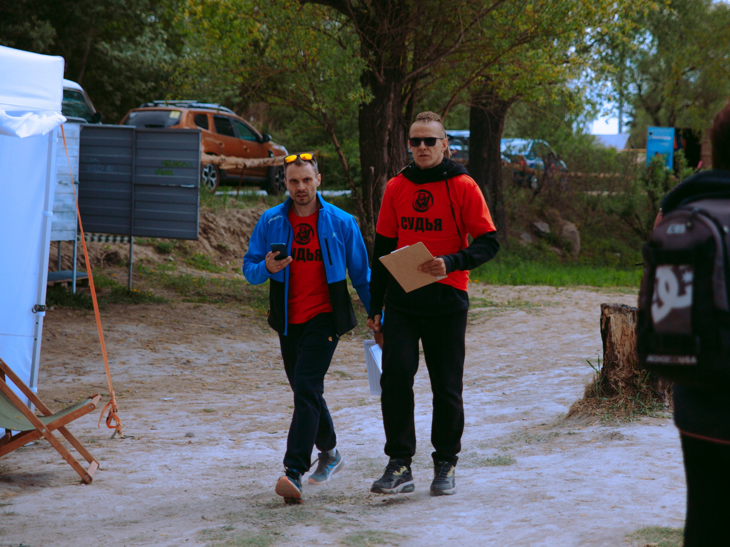 Соревнования и фестиваль по sup-серфингу в Новосибирске.