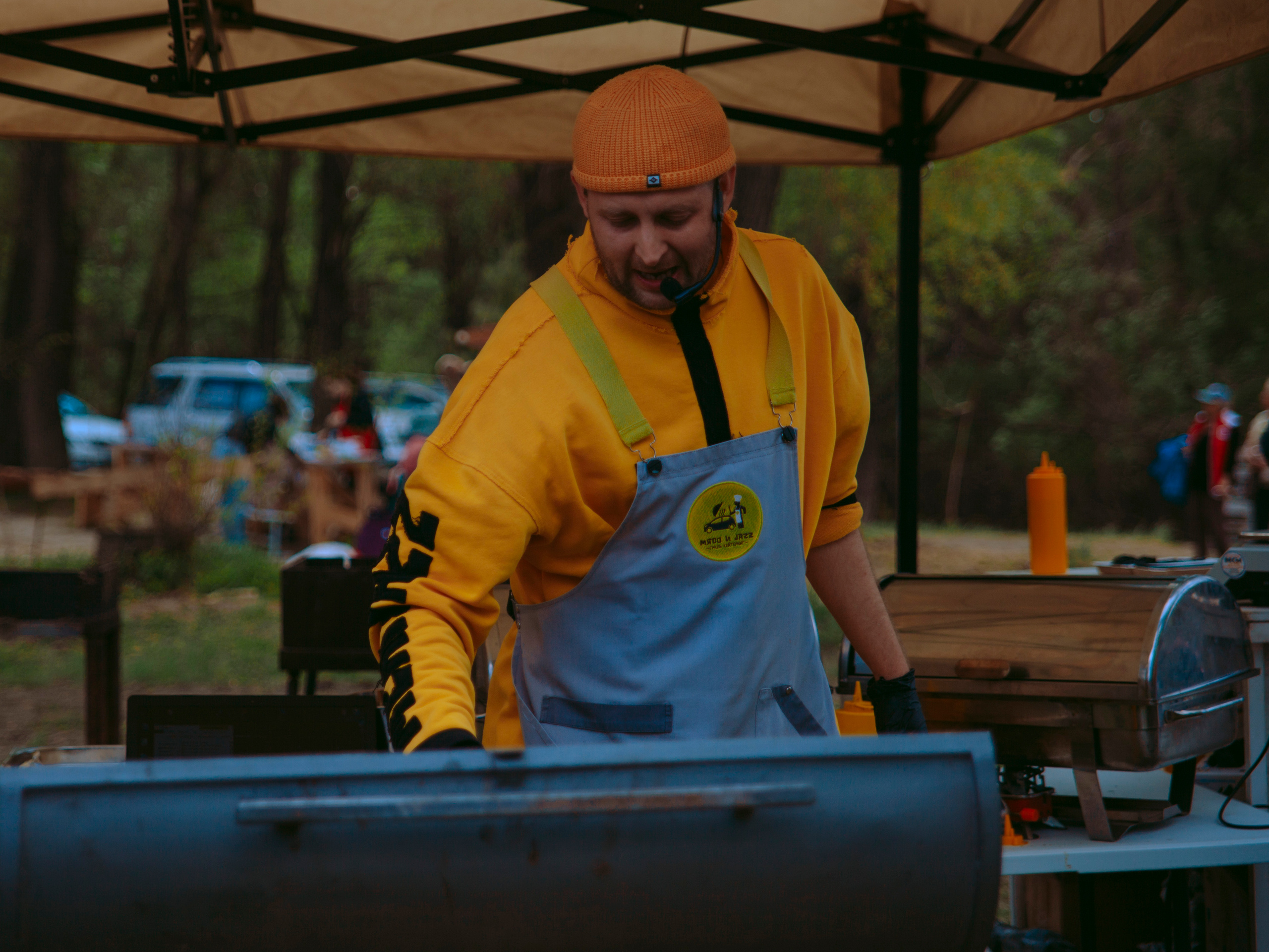 Соревнования и фестиваль по sup-серфингу в Новосибирске.