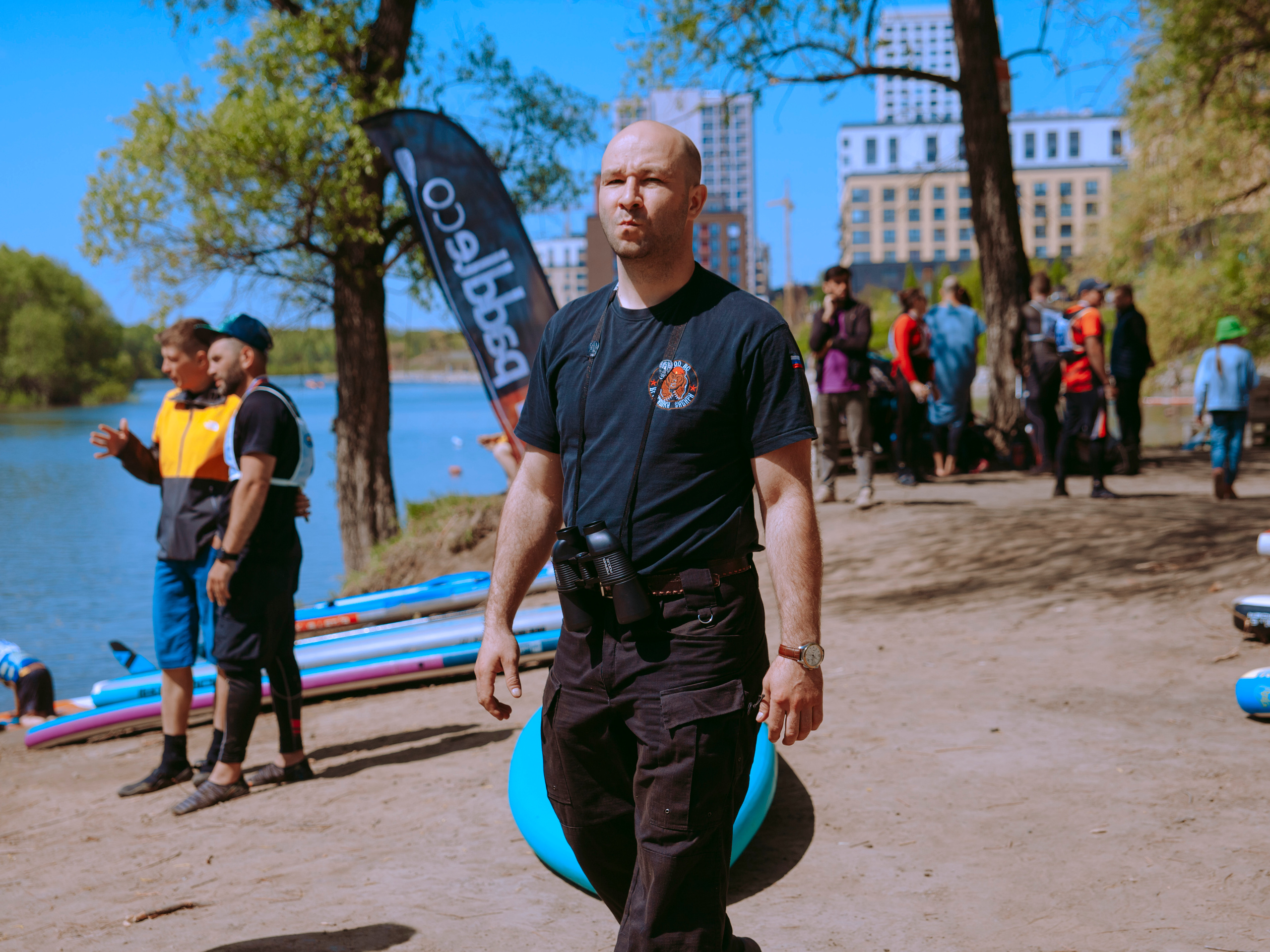 Соревнования и фестиваль по sup-серфингу в Новосибирске.