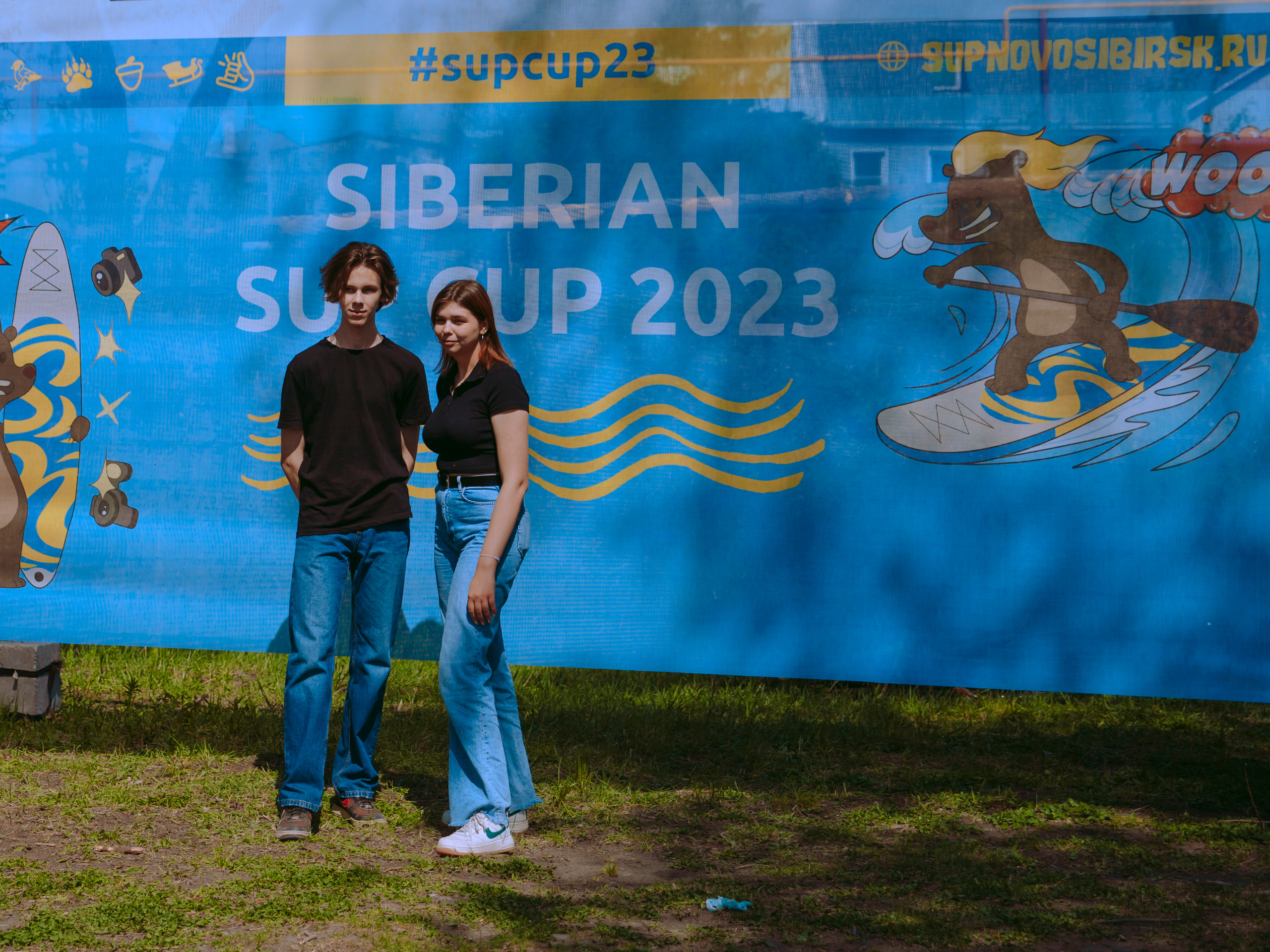 Соревнования и фестиваль по sup-серфингу в Новосибирске.