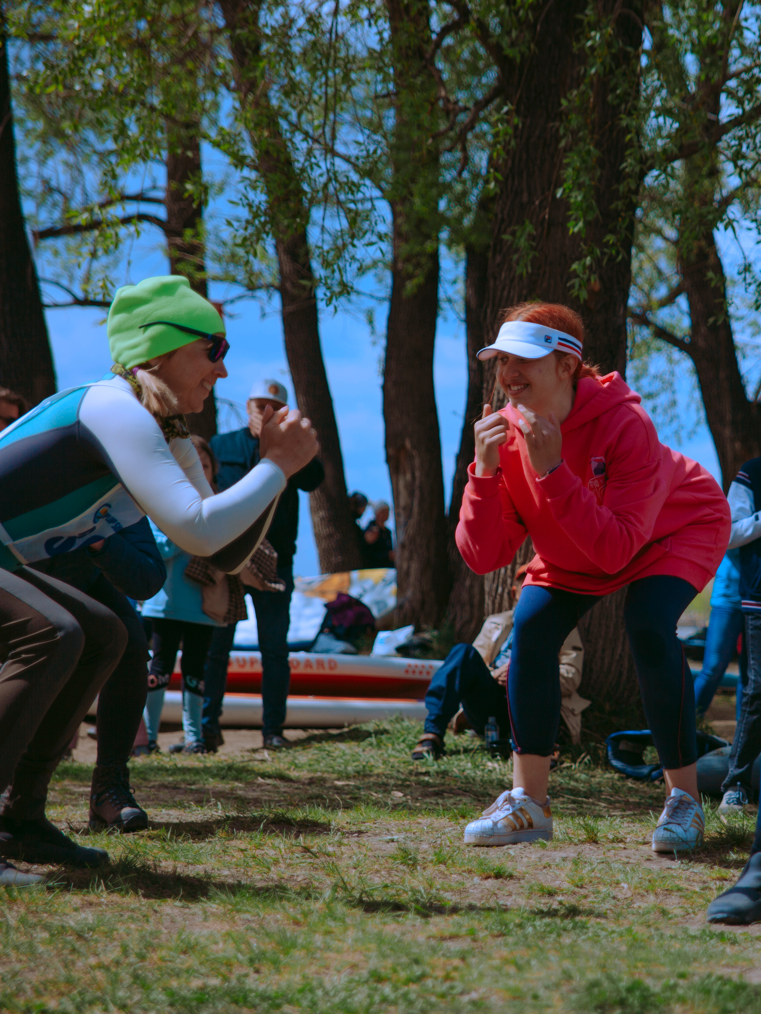 Тренировка на свежем воздухе для детей и взрослых на фестивале по сап-серфингу в Новосибирске.