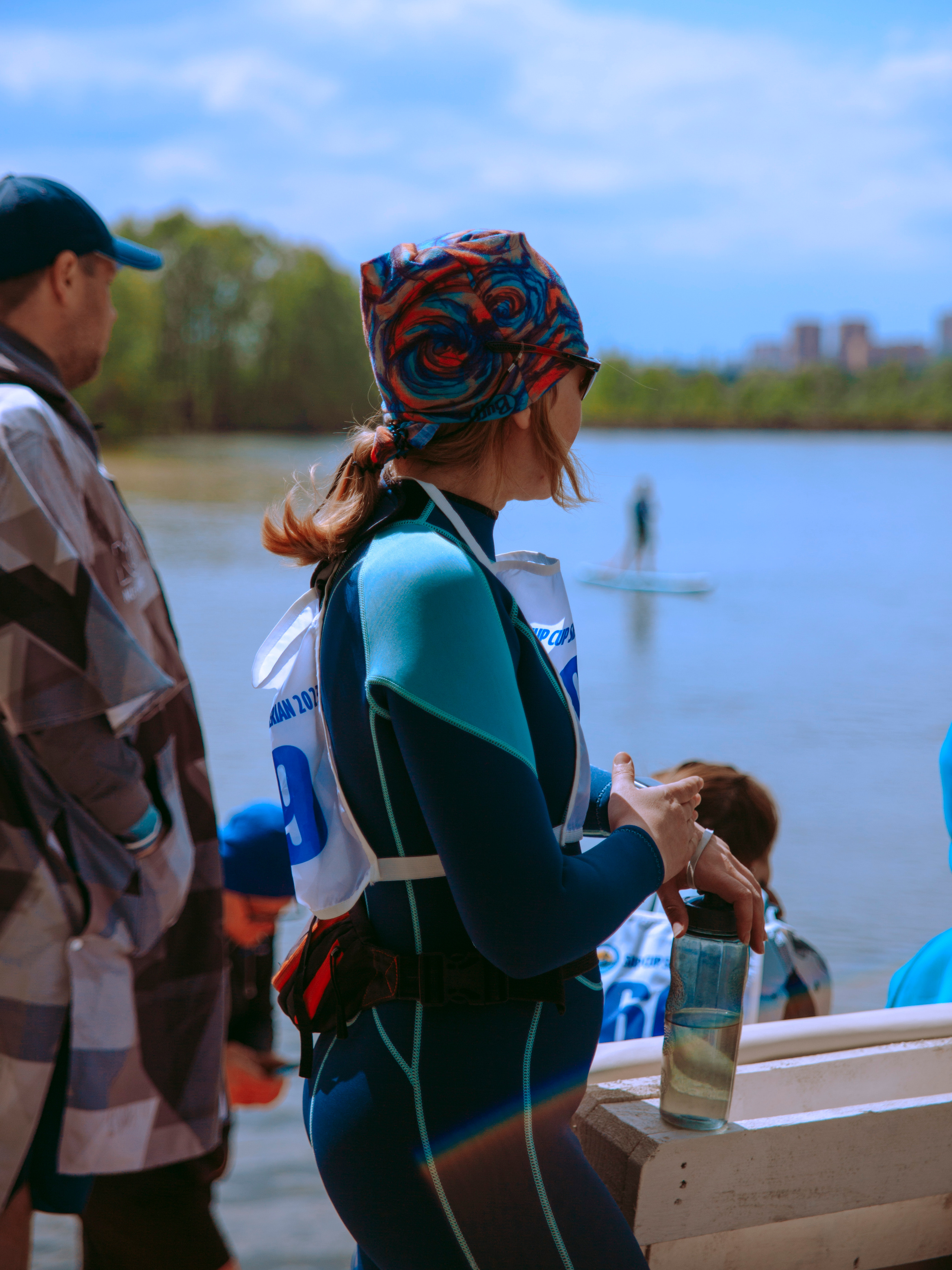 Соревнования и фестиваль по sup-серфингу в Новосибирске.