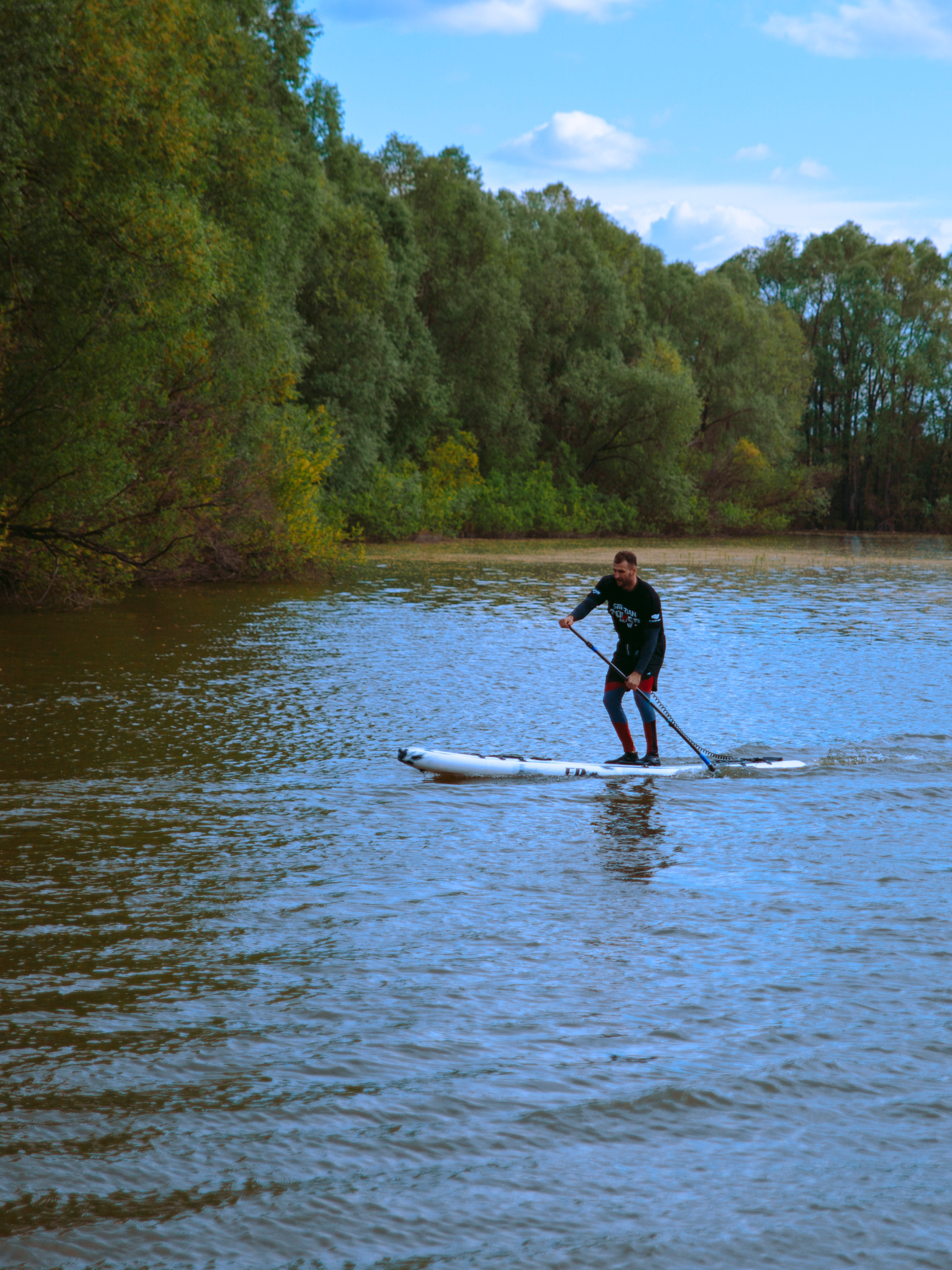 Соревнования по сап-серфингу в Новосибирске.