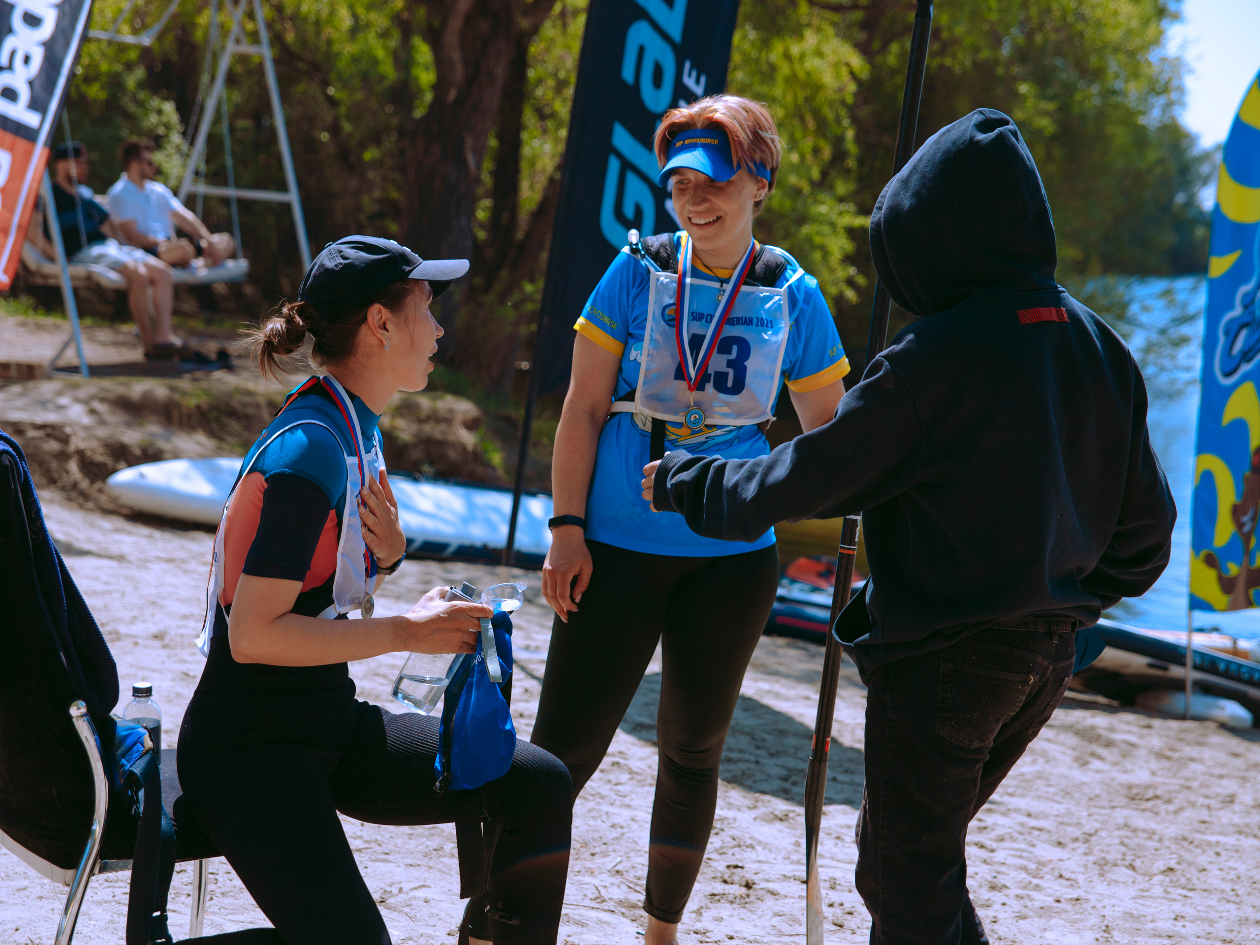 Соревнования и фестиваль по sup-серфингу в Новосибирске.