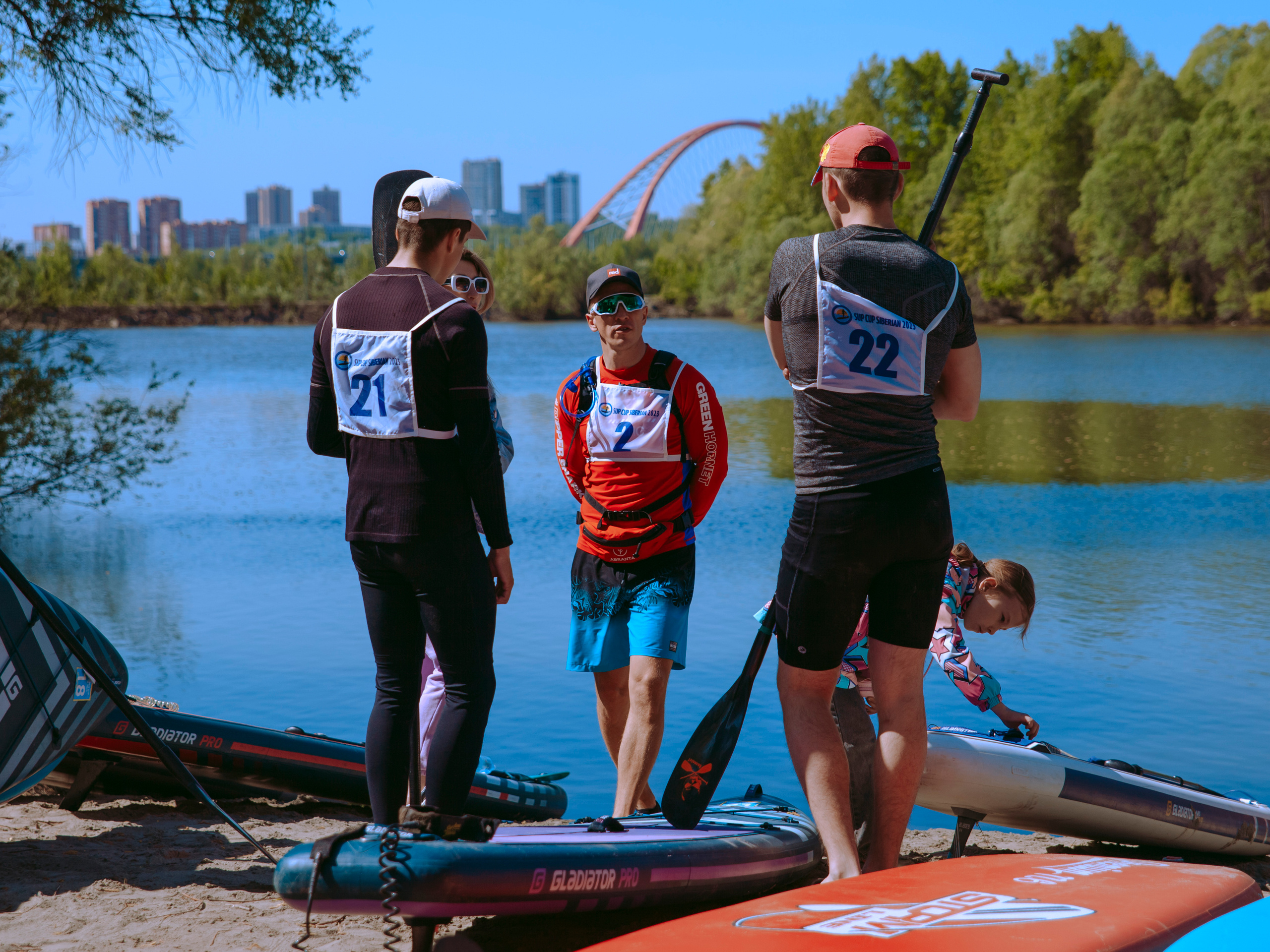 Соревнования и фестиваль по сап-серфингу.