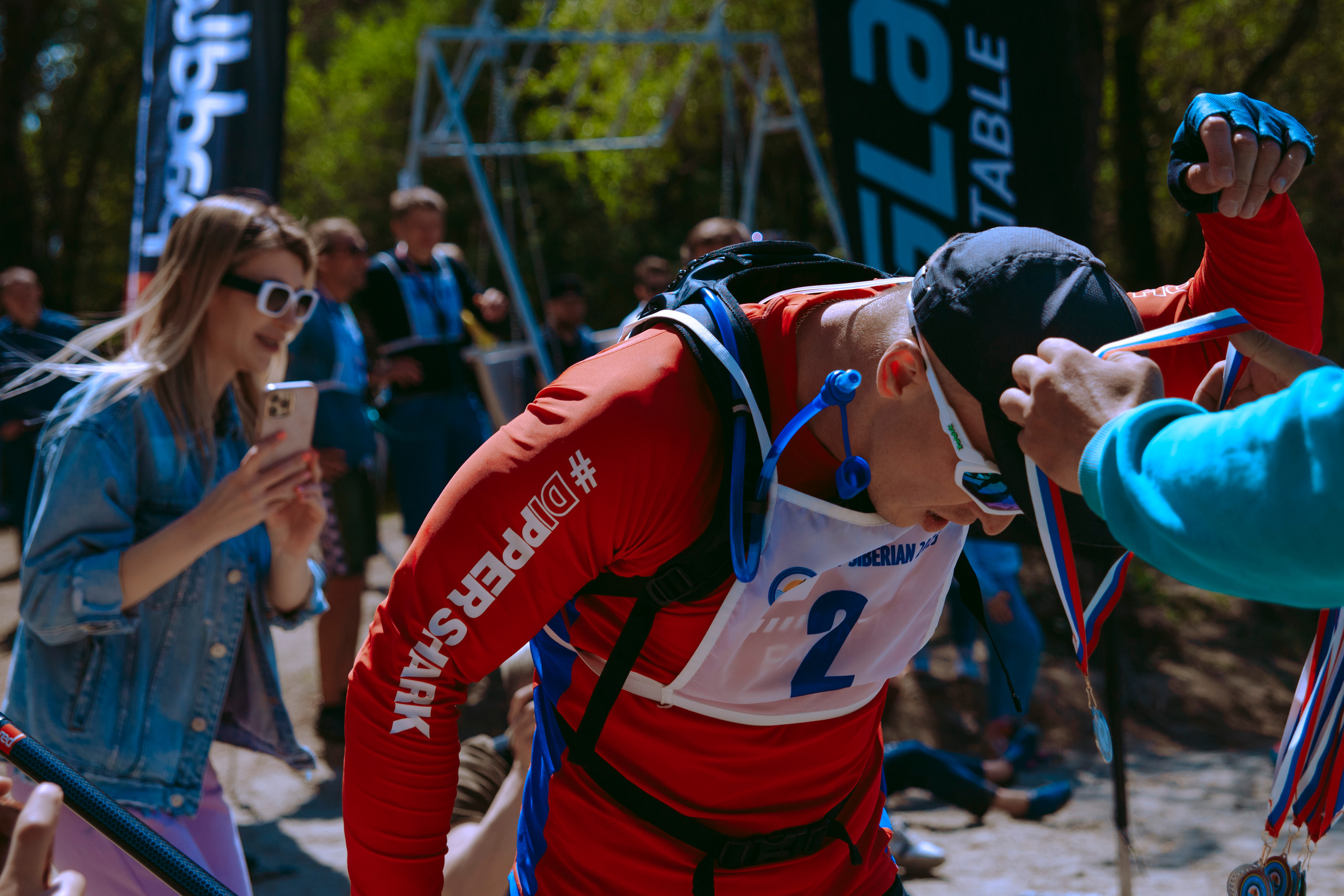 Соревнования и фестиваль по sup-серфингу в Новосибирске.