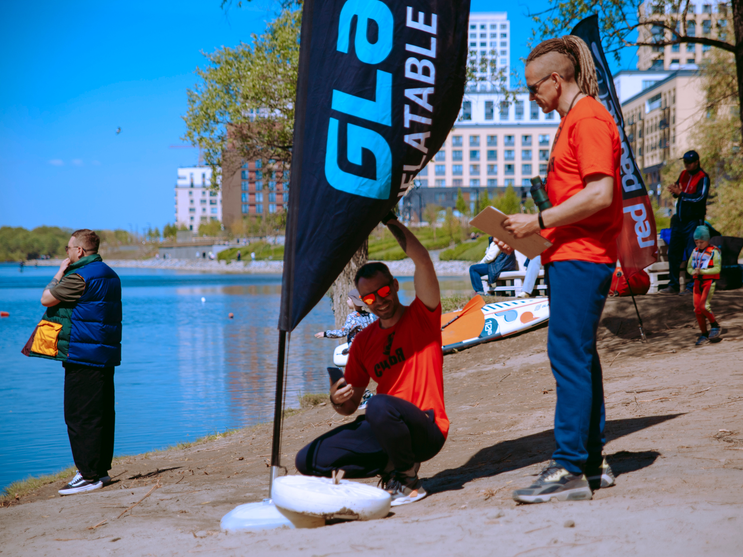 Соревнования и фестиваль по сап-серфингу.