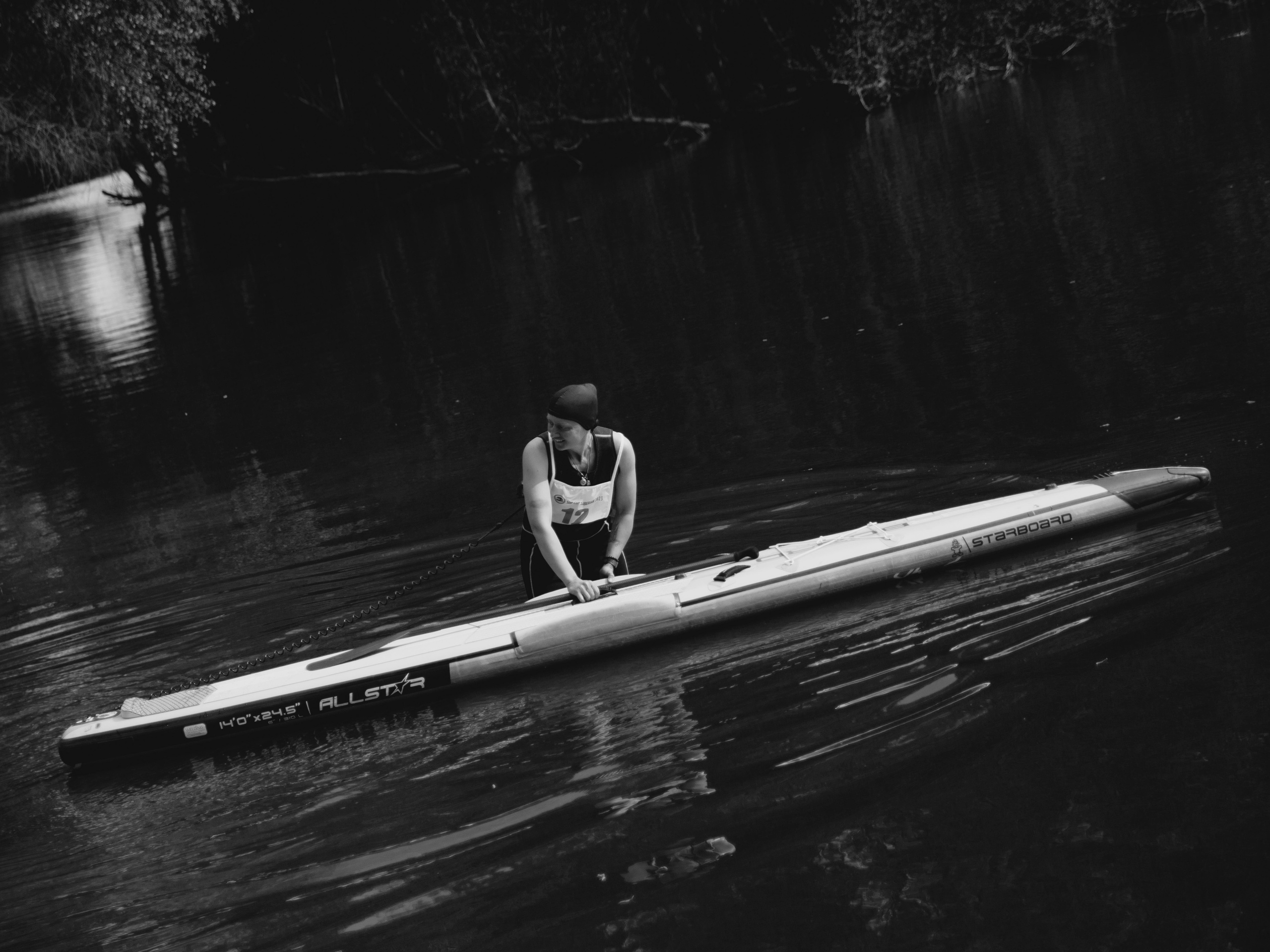 Женщина у сапа.