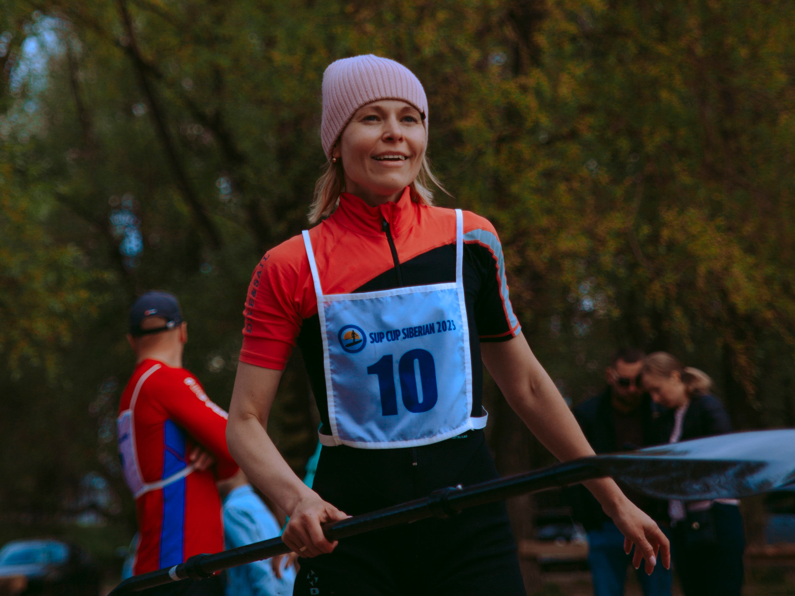 Соревнования по сап-серфингу в Новосибирске.