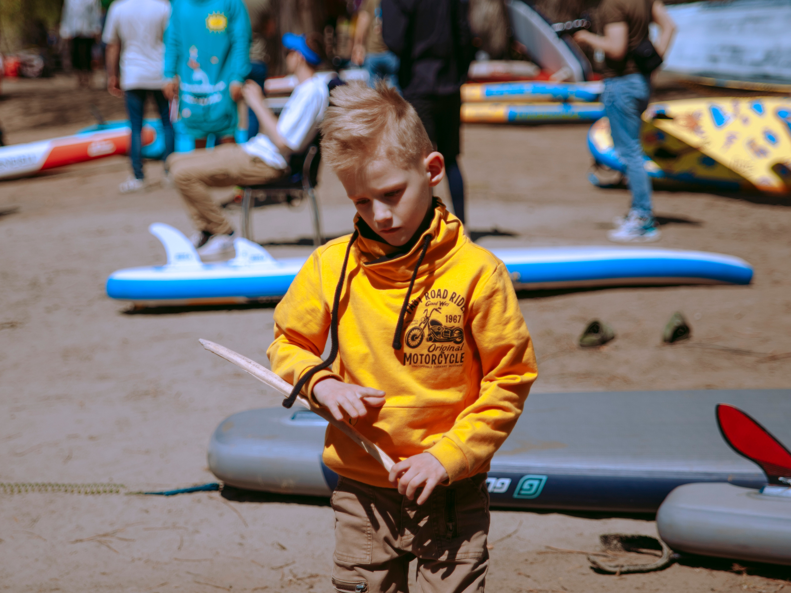 Соревнования и фестиваль по sup-серфингу в Новосибирске.