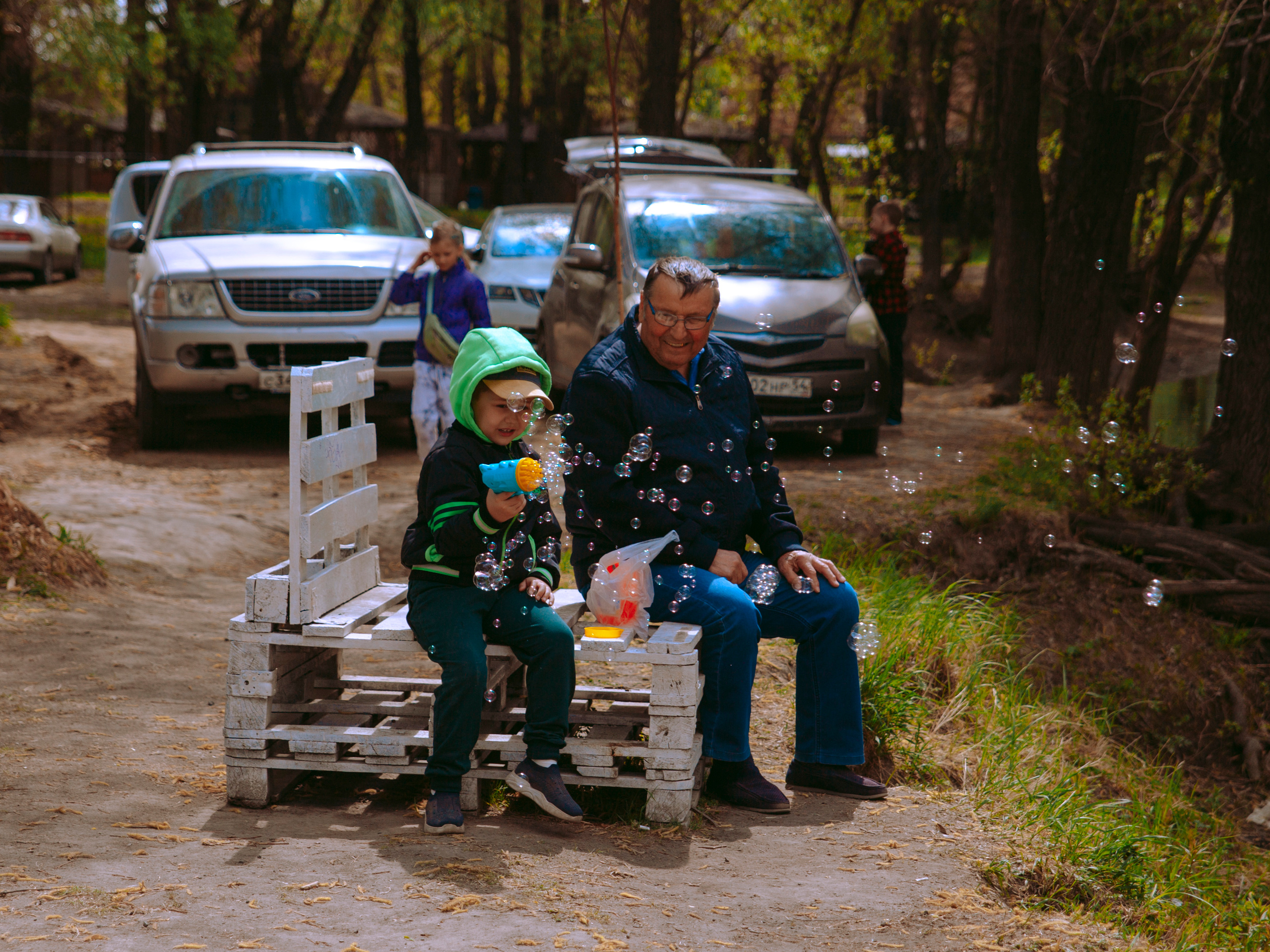 Соревнования и фестиваль по sup-серфингу в Новосибирске.