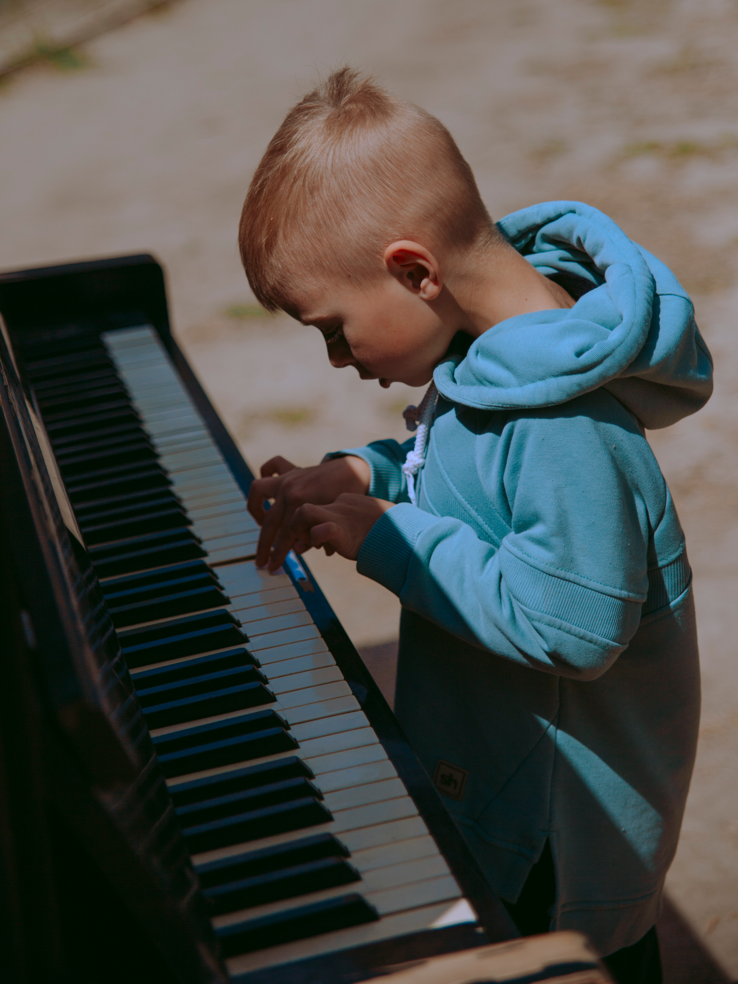 Соревнования и фестиваль по sup-серфингу в Новосибирске.