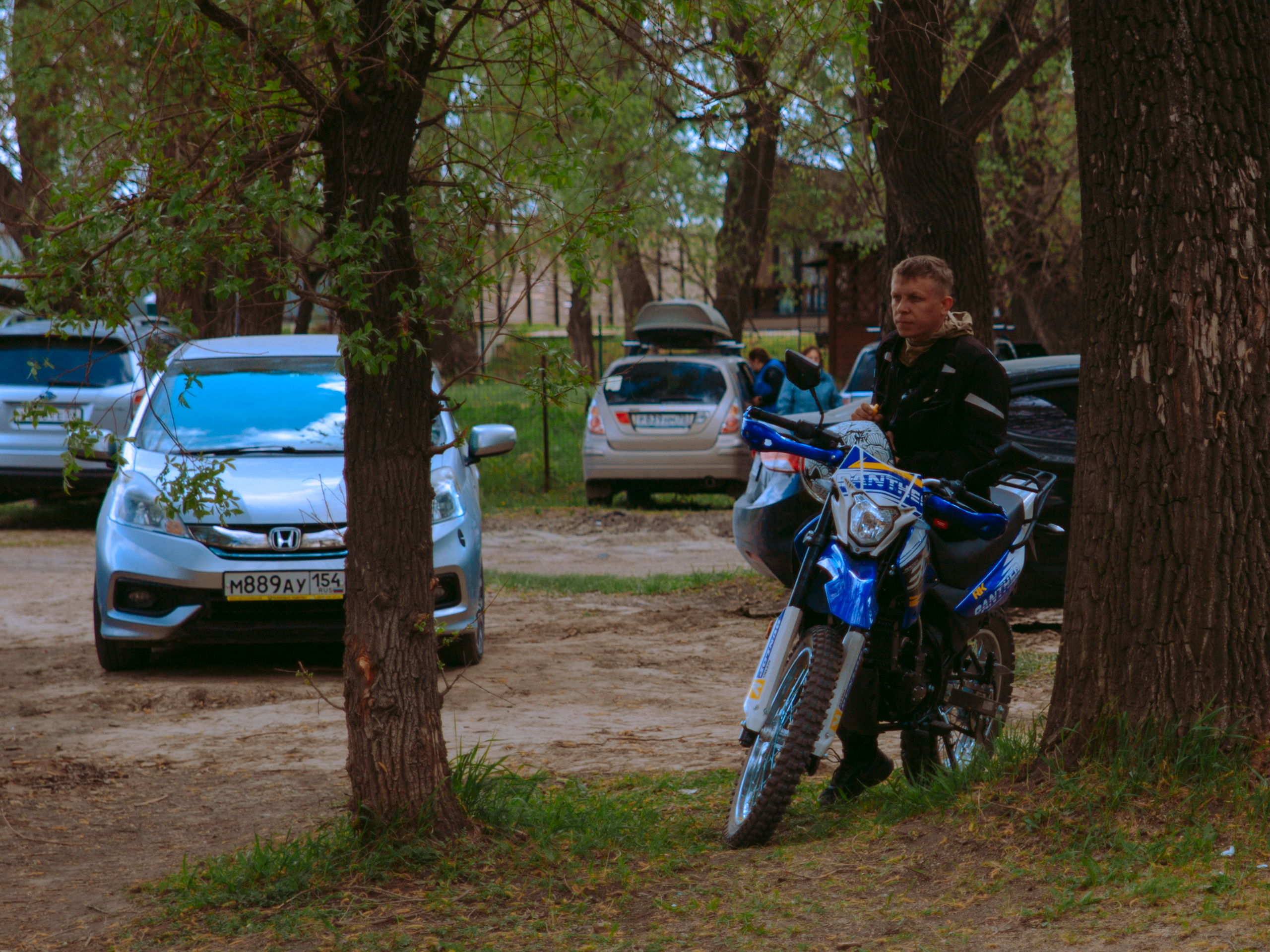 Соревнования и фестиваль по sup-серфингу в Новосибирске.