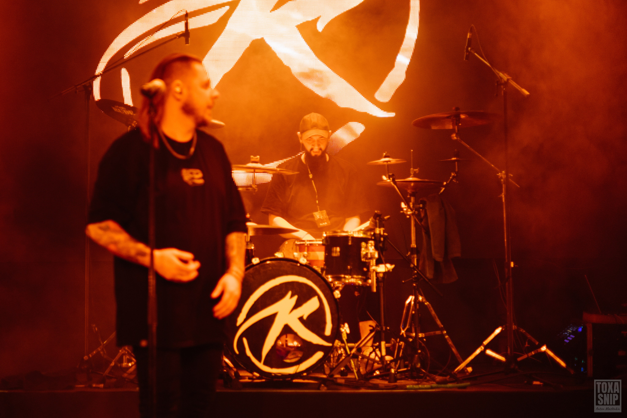Концерт группы KAPRANOV в Москве (04.04.2025). Toxasnip Photo | Anton Maslenkin