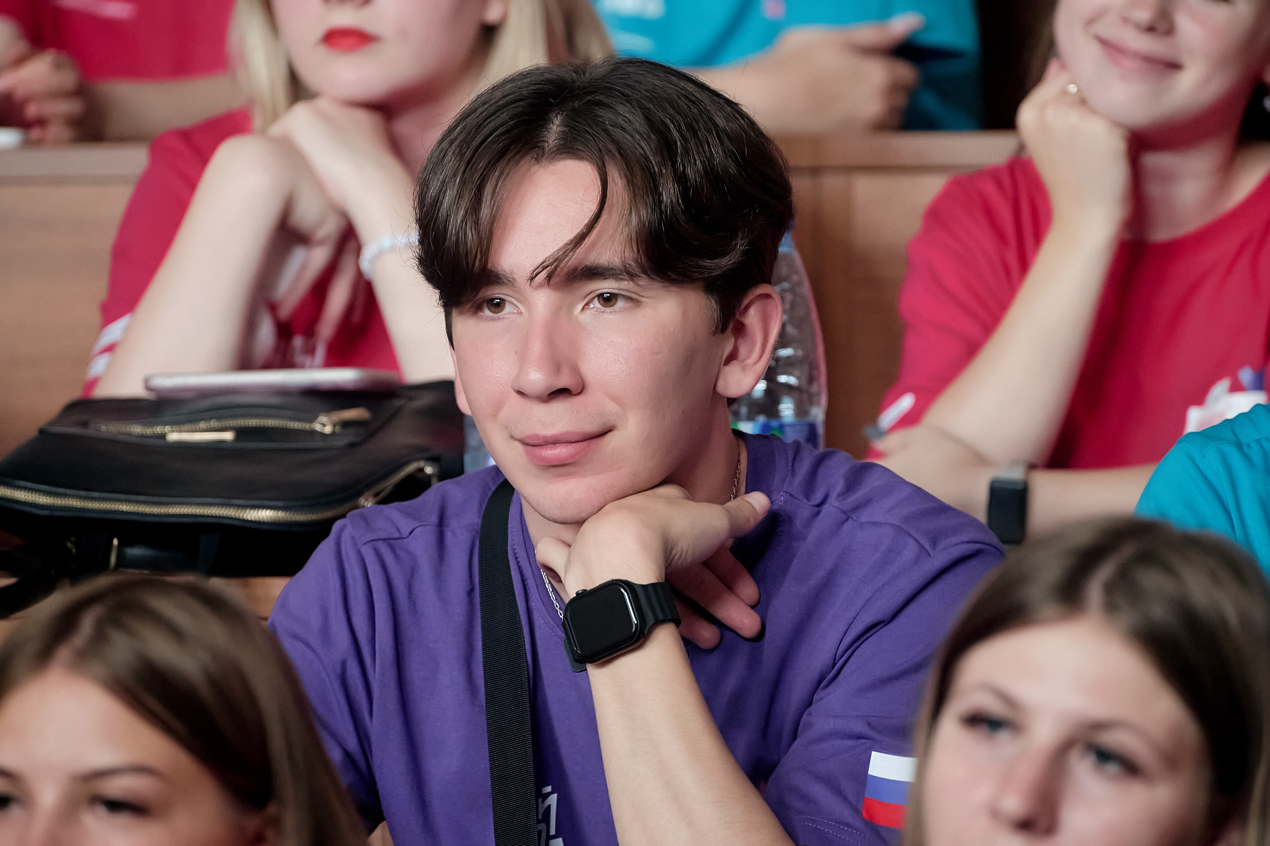 Большая перемена. Фотограф Яковлев Роман — Красноярск