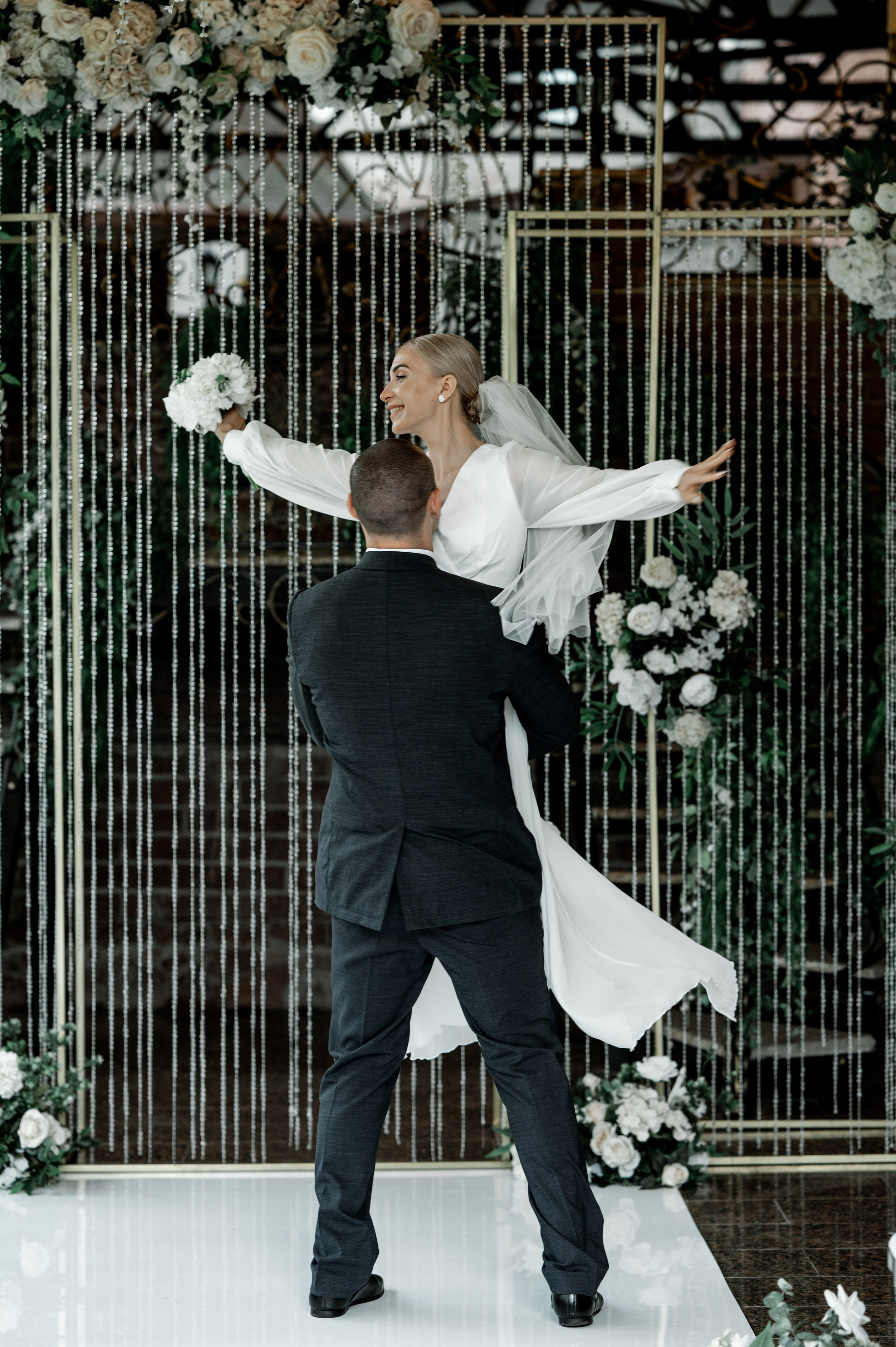 Ирина и Максим. Свадебный фотограф в Тюмени Анастасия Конева