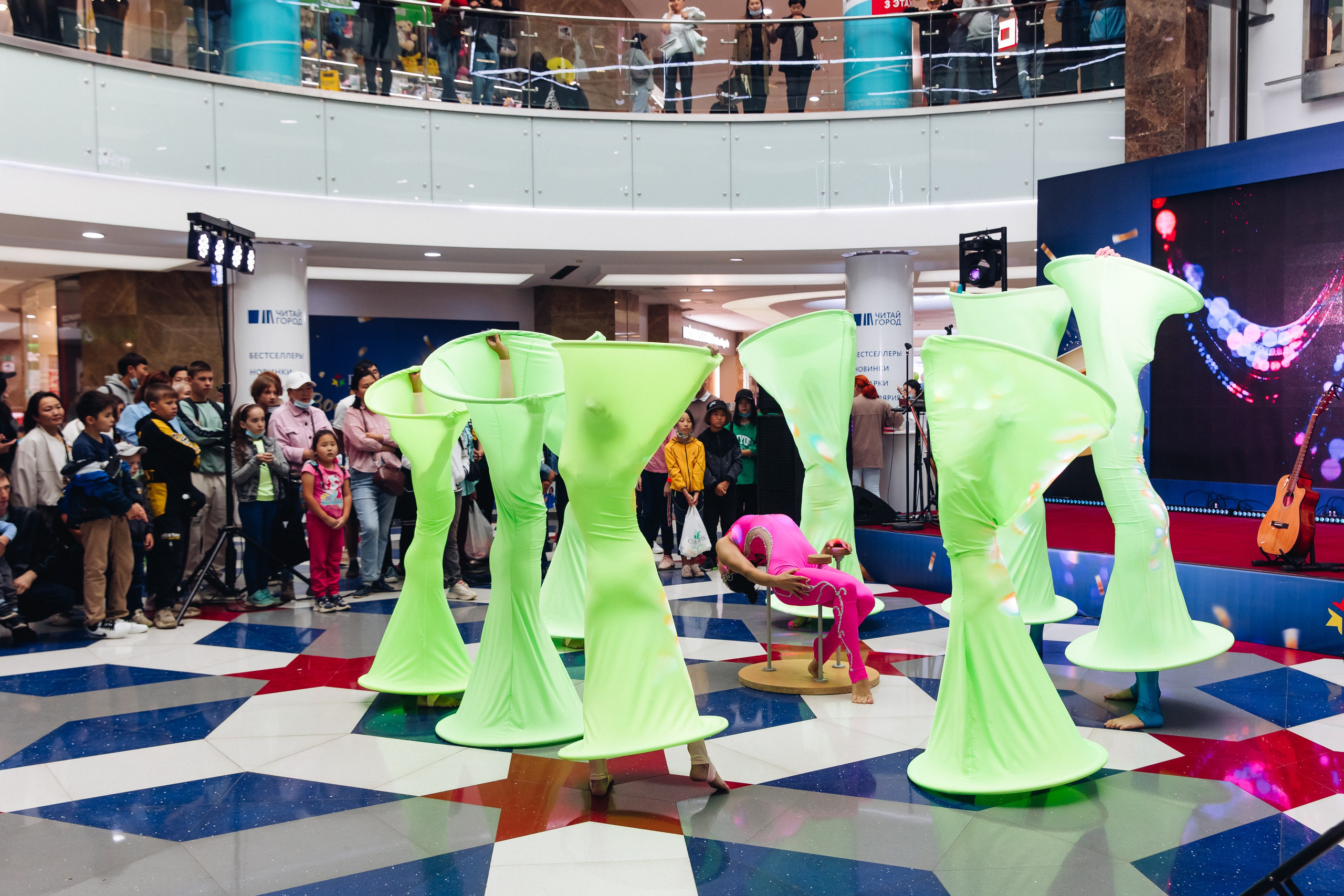 5 лет ТЦ Форум. Свадебный и семейный фотограф в Улан-Удэ