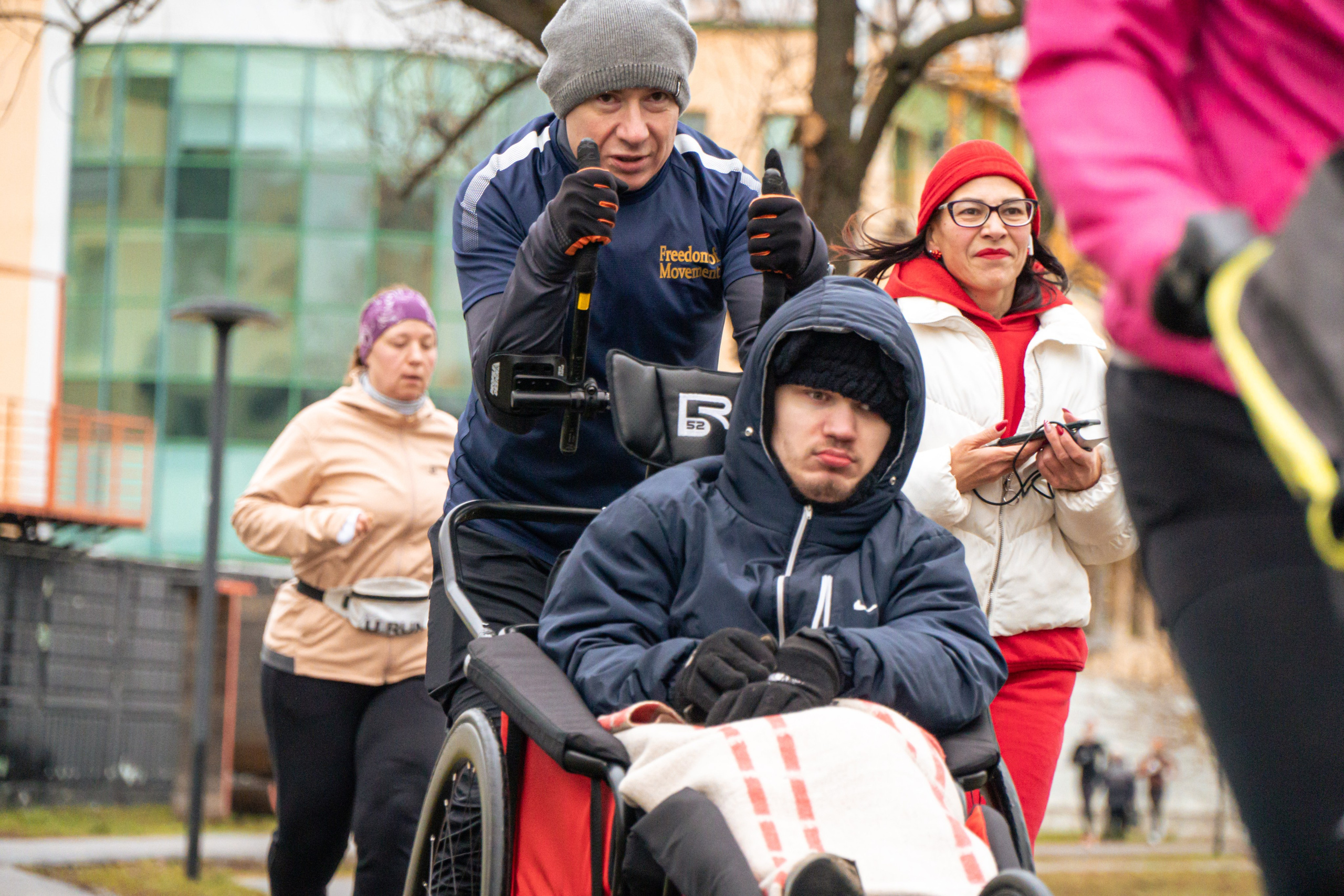5 вёрст Реутов 16.11.2024. Роман Капилюшов. Бег. Фото. Видео. г. Люберцы