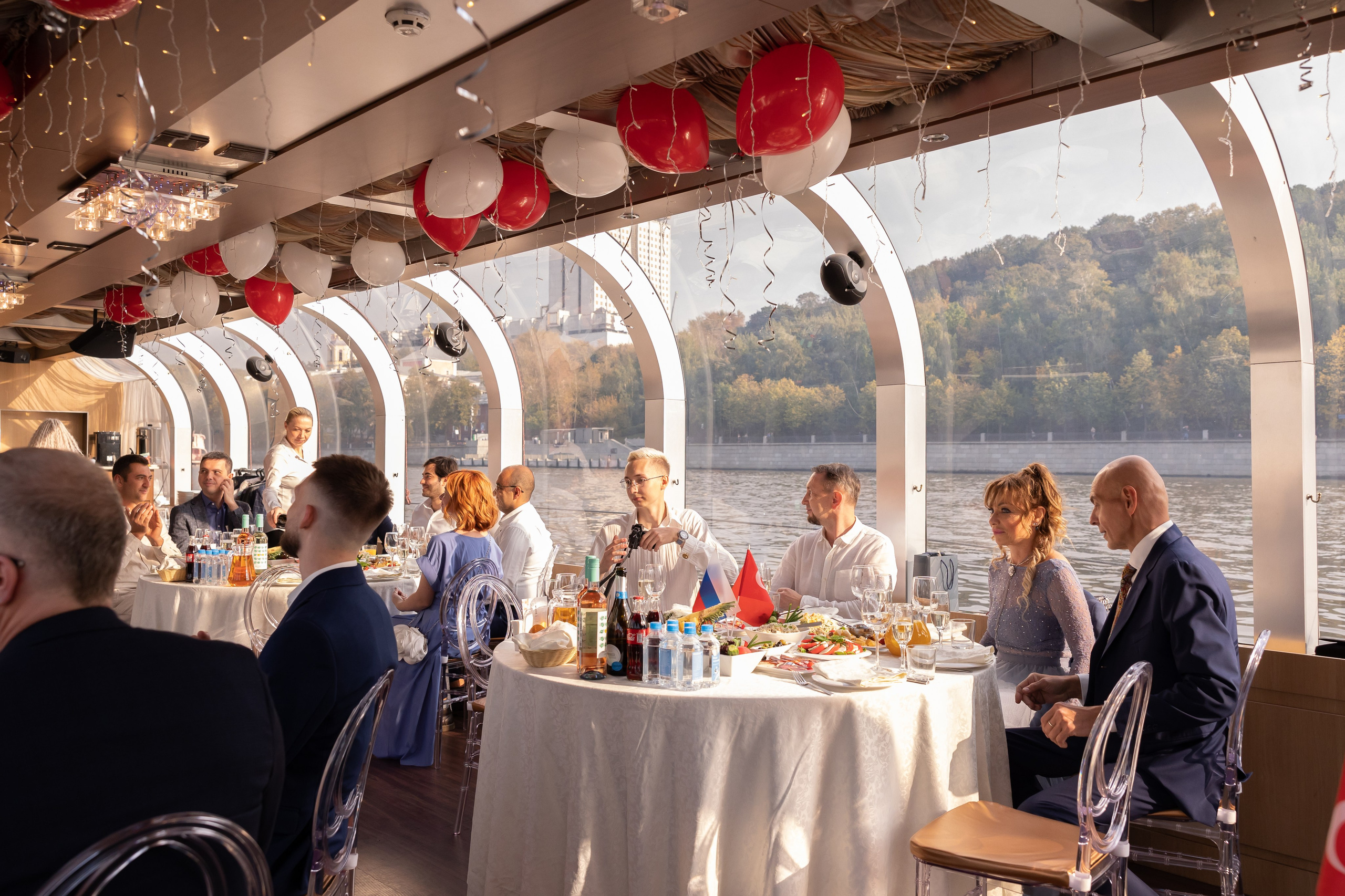 Ксения и Чаатай (теплоход). Сказочный фотограф для Вас и Вашей семьи