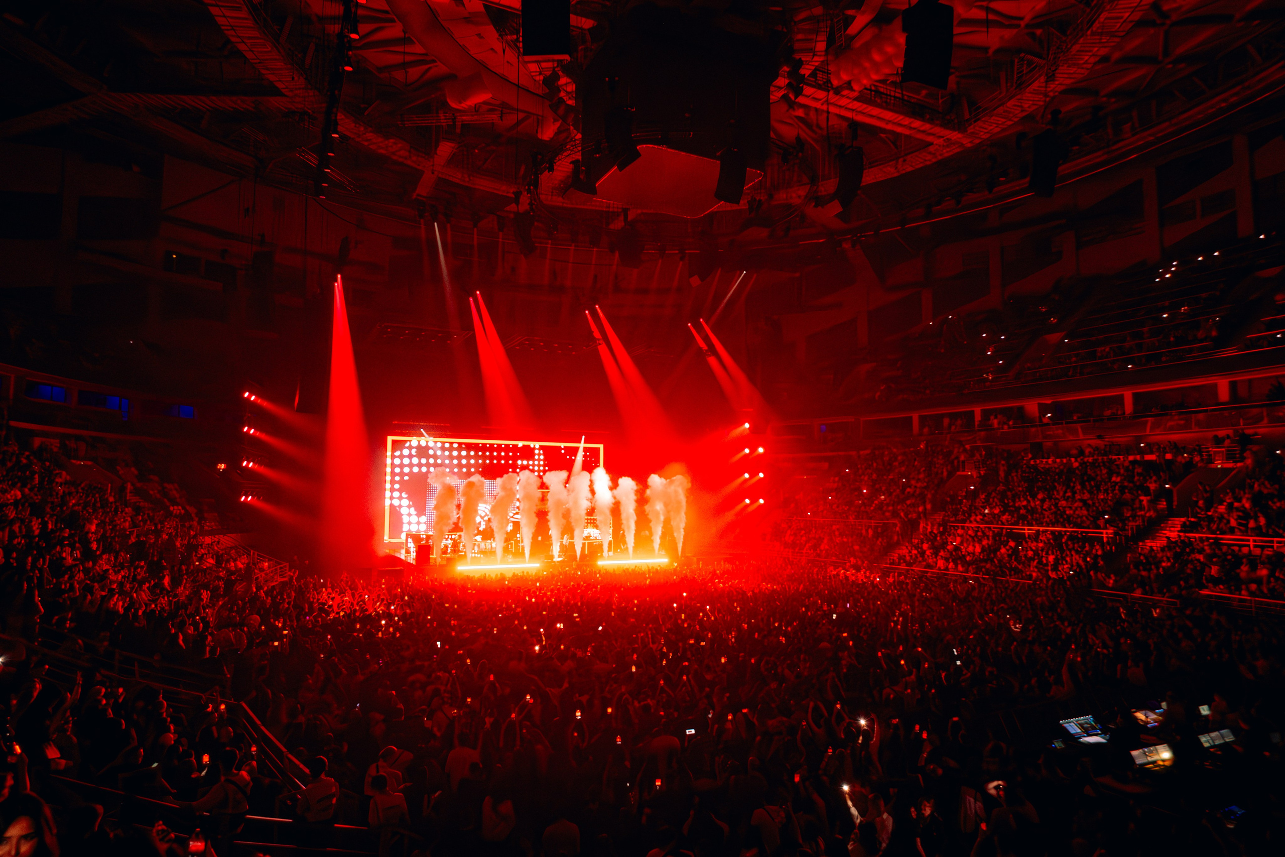 HAMMALI & NAVAI 25.05.25. Концертный и репортажный фотограф в Москве и Санкт-Петербурге Мария