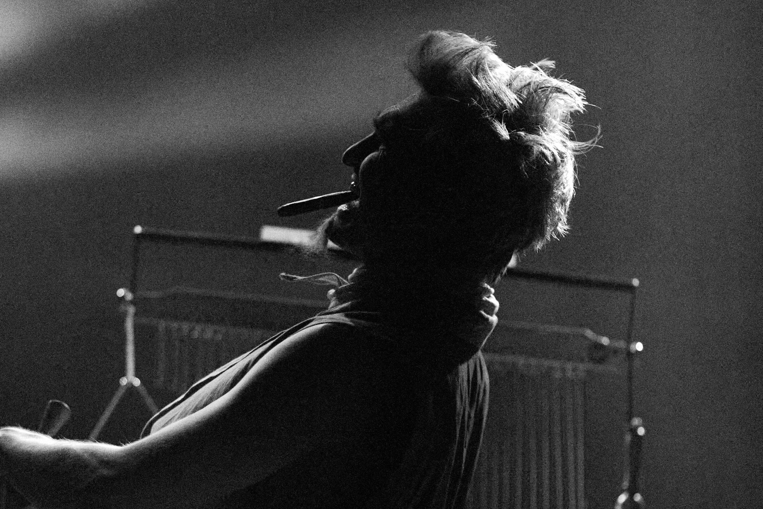 Чайка — черно-белое. Фотограф Юлия Маринина