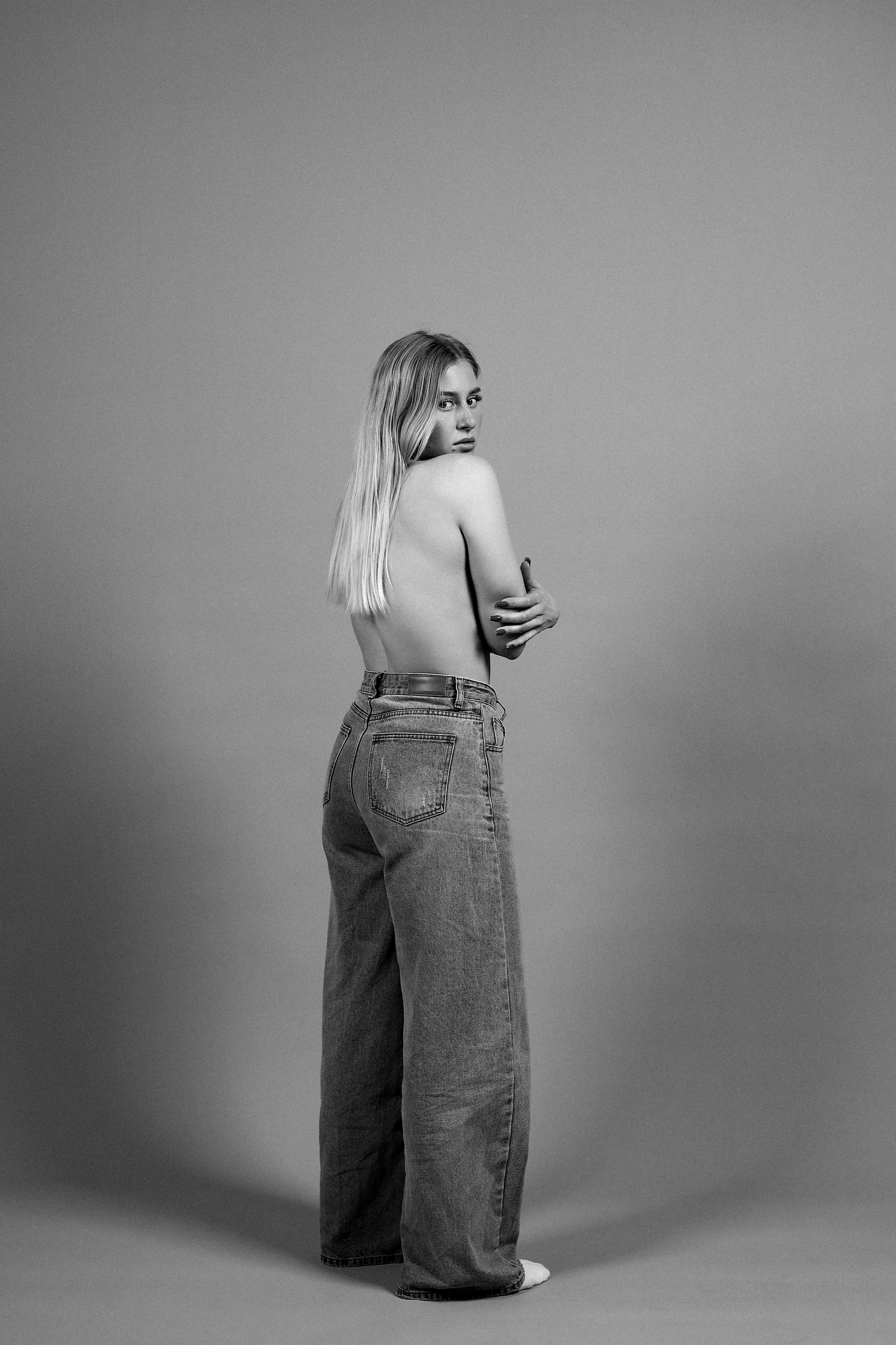 Ню съемка в городе Чехов. Женский фотограф Чехов. 